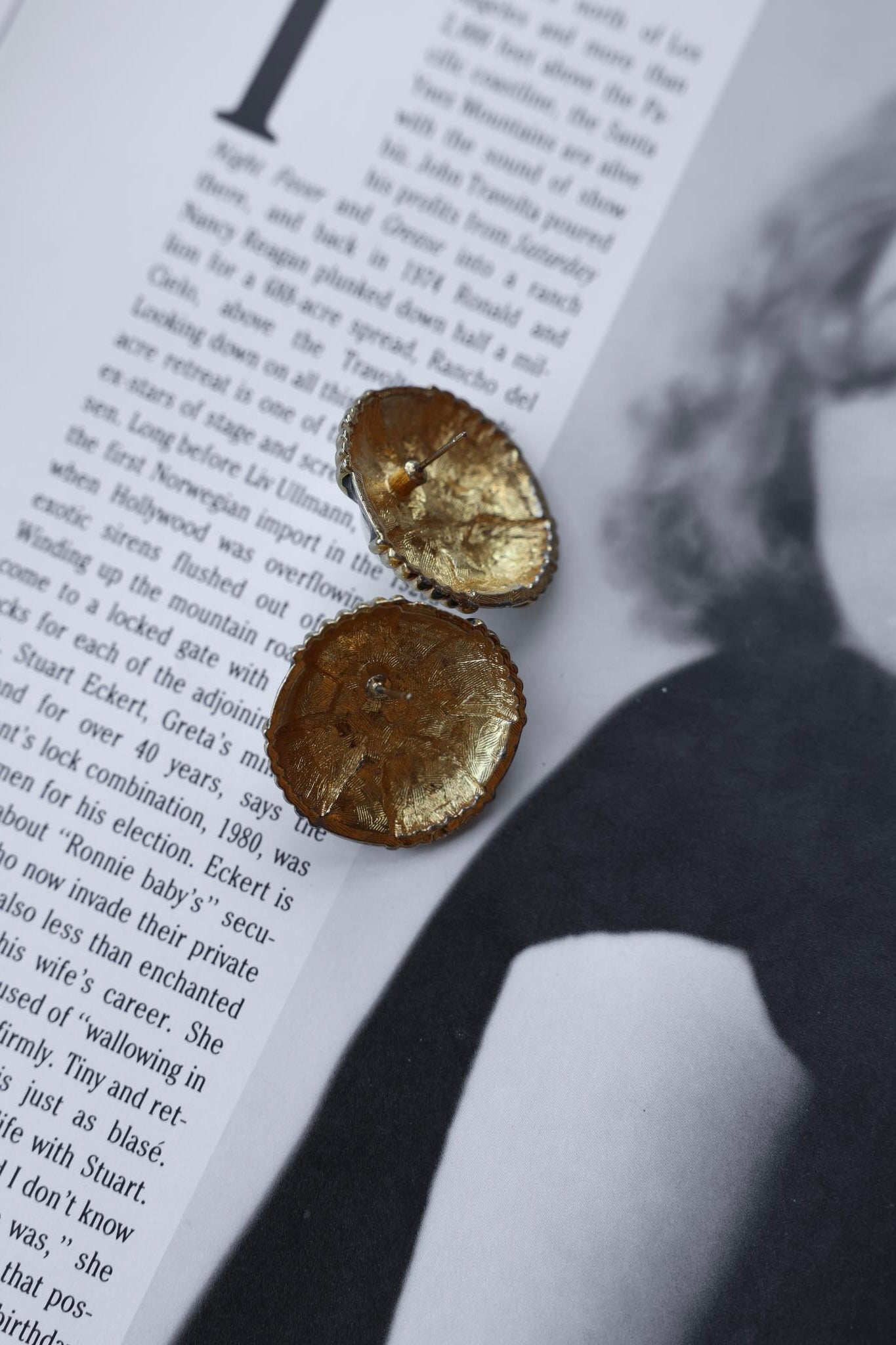 Pearl Radiance Earrings|Vintage Baazaar