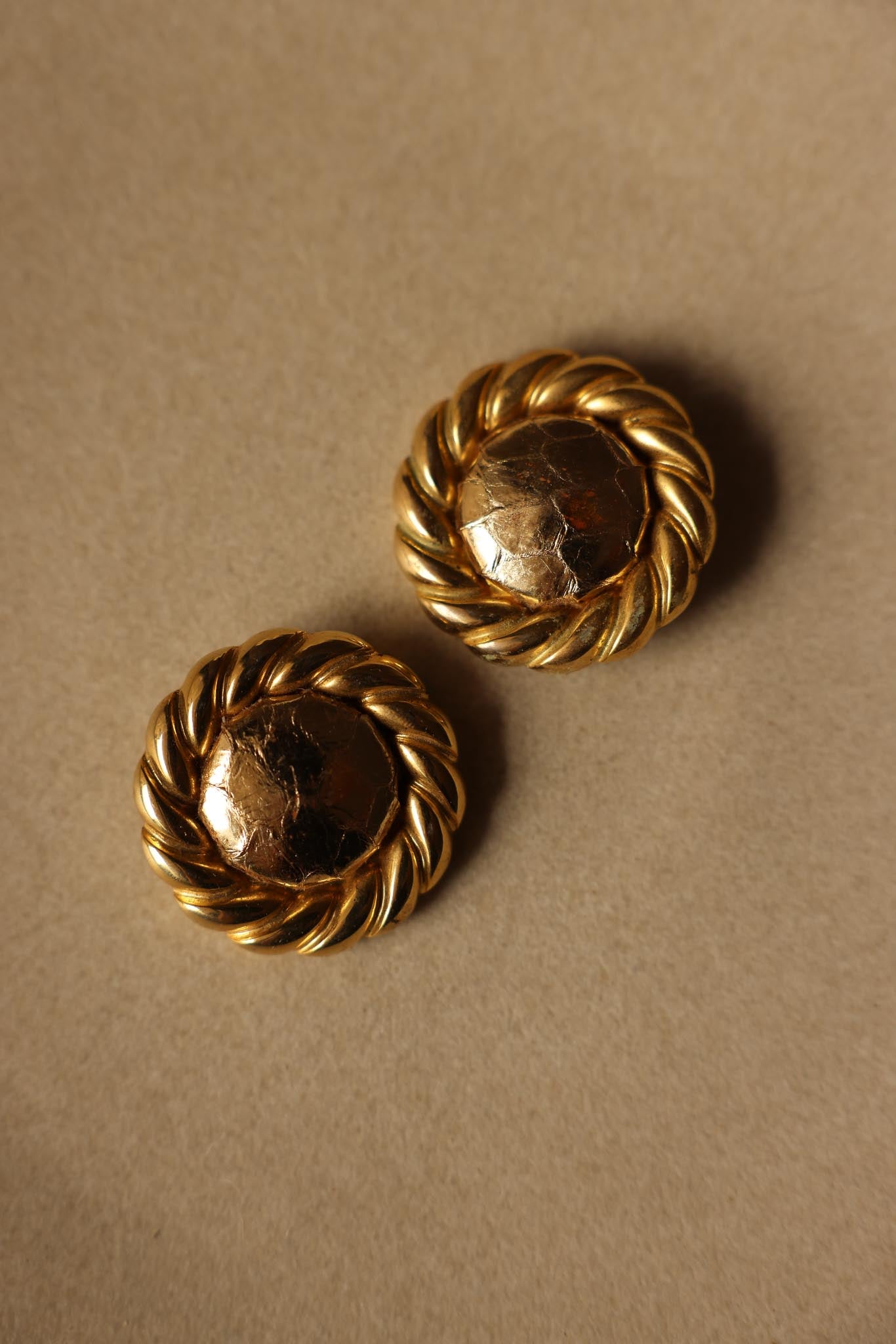 Gold-Tone Rope Shoe Clips