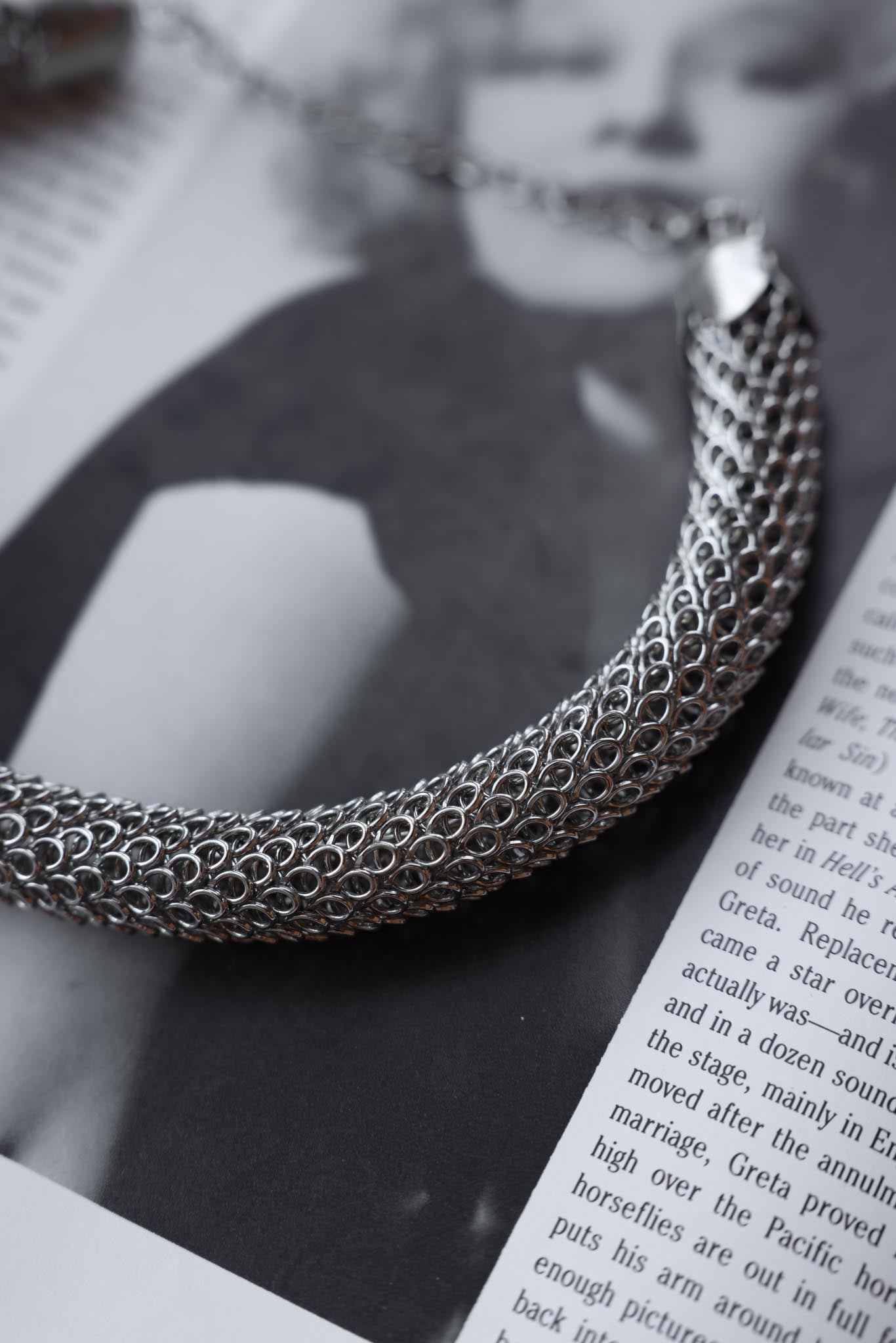 Silver Serpentine Necklace|Vintage Baazaar