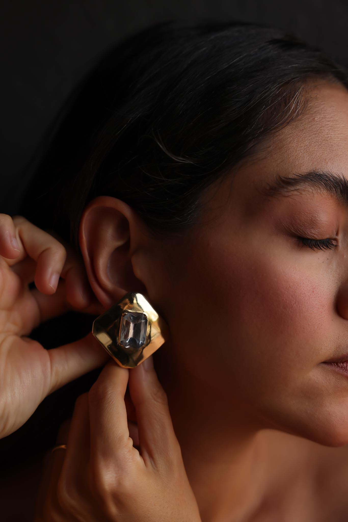 Geometric Gold & Crystal Clip-On Earrings – 1980s