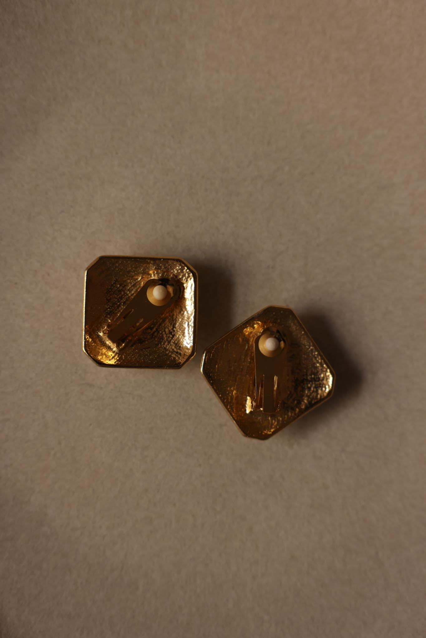 Geometric Gold & Crystal Clip-On Earrings – 1980s