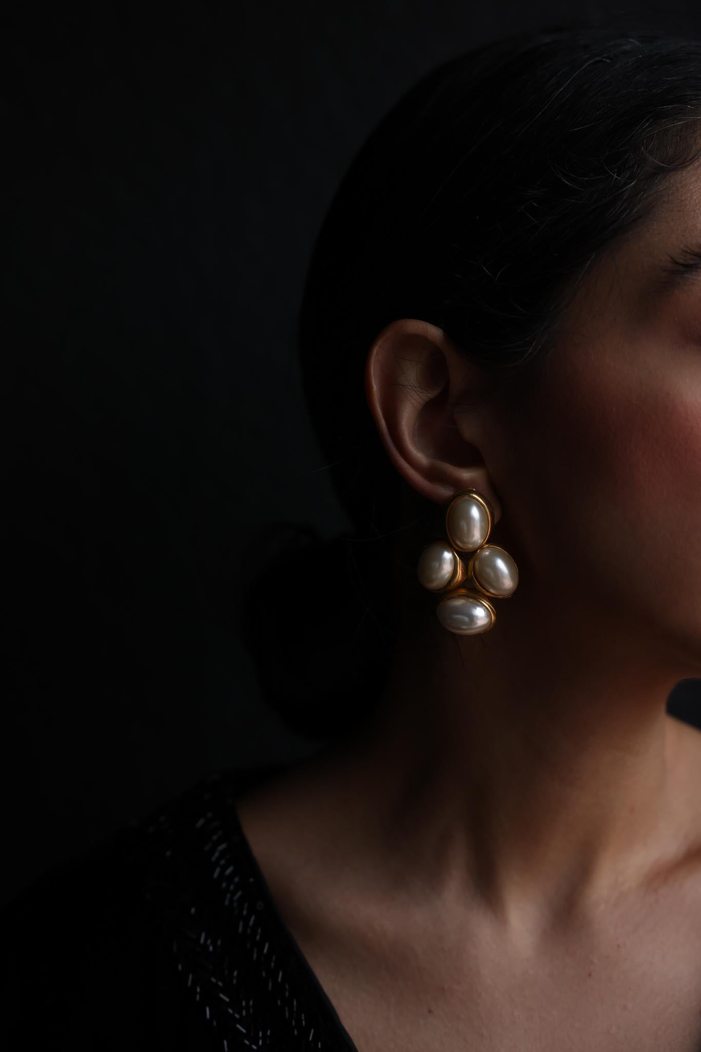 Gold-Tone Faux Pearl Clip-On Earrings|Vintage Baazaar