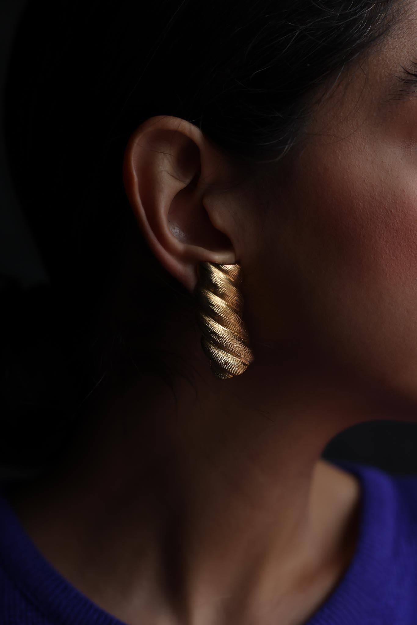 Gold-Tone Twisted Clip-On Earrings|Vintage Baazaar