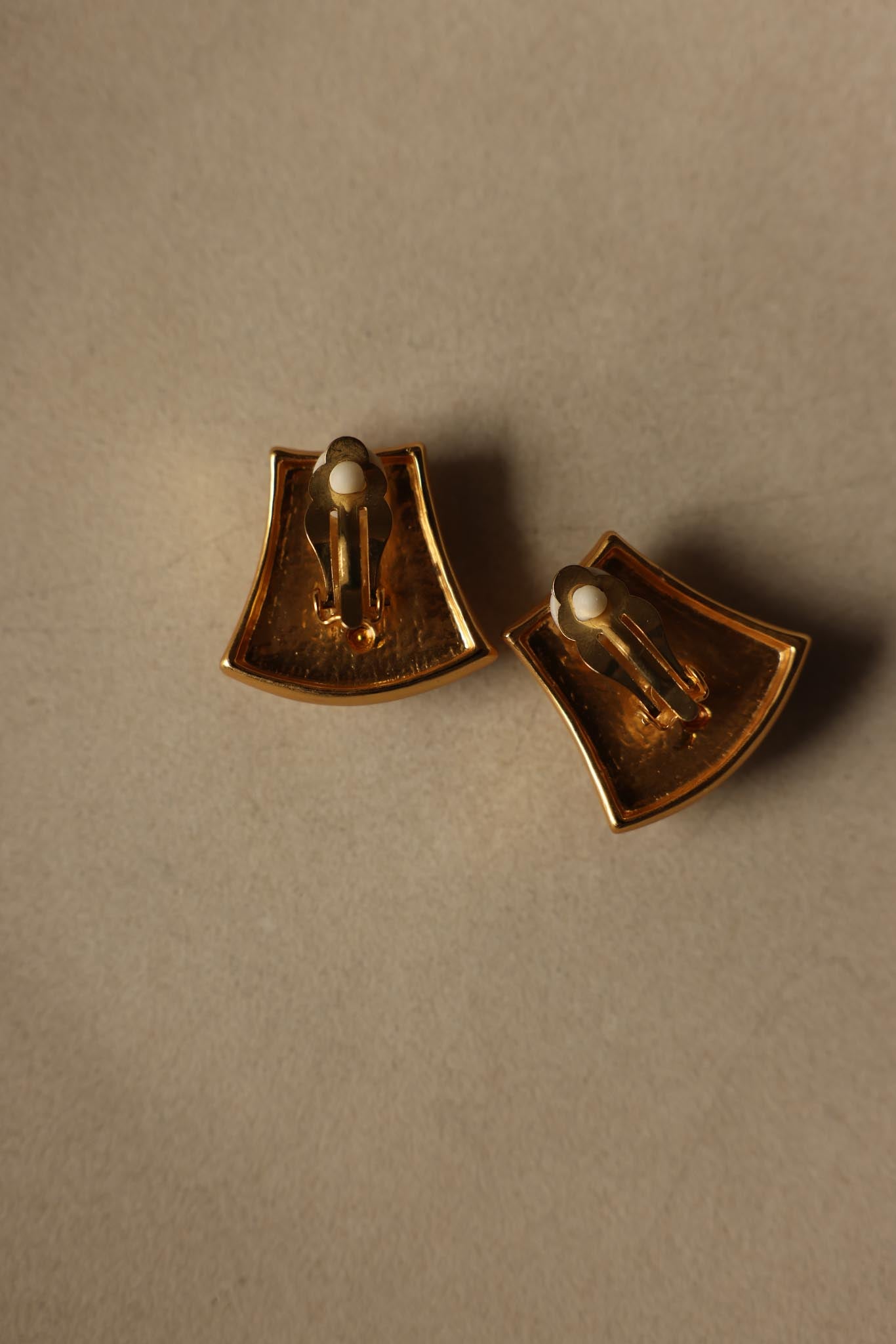 Matte Gold Clip-On Earrings with Black Accents, 1980s|Vintage Baazaar
