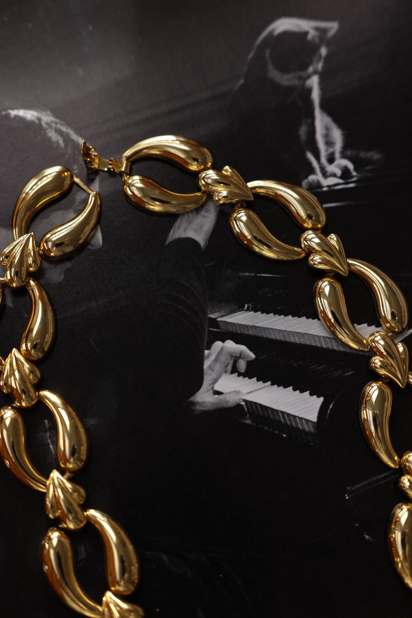Gold Toned Sculptural Link Necklace