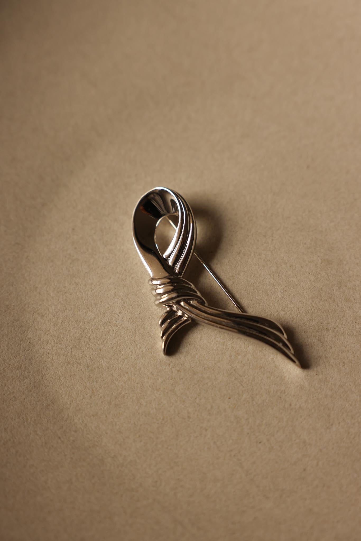 Christian Dior Sterling Silver Ribbon Brooch