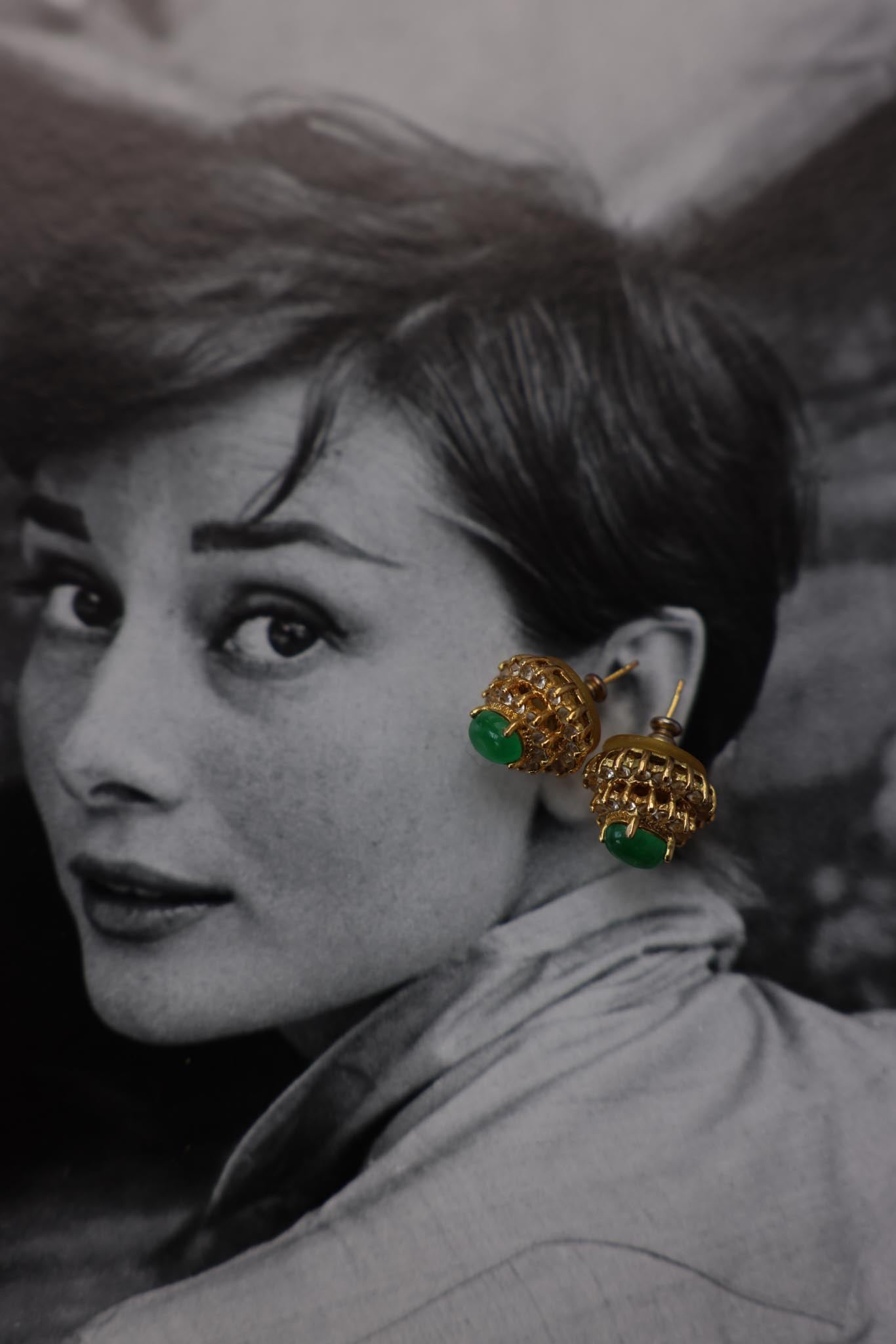 Emerald Glow Earrings|Vintage Baazaar