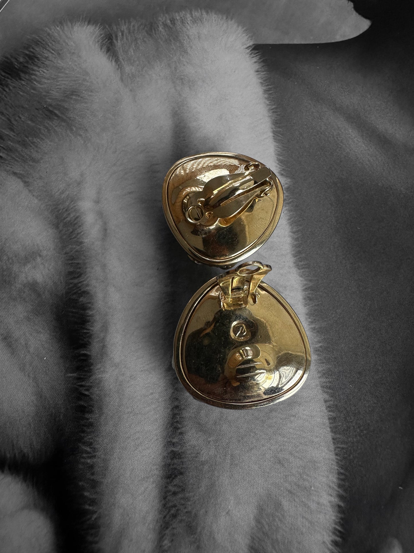 Swarovski Trilliant Crystal Earrings|Vintage Baazaar