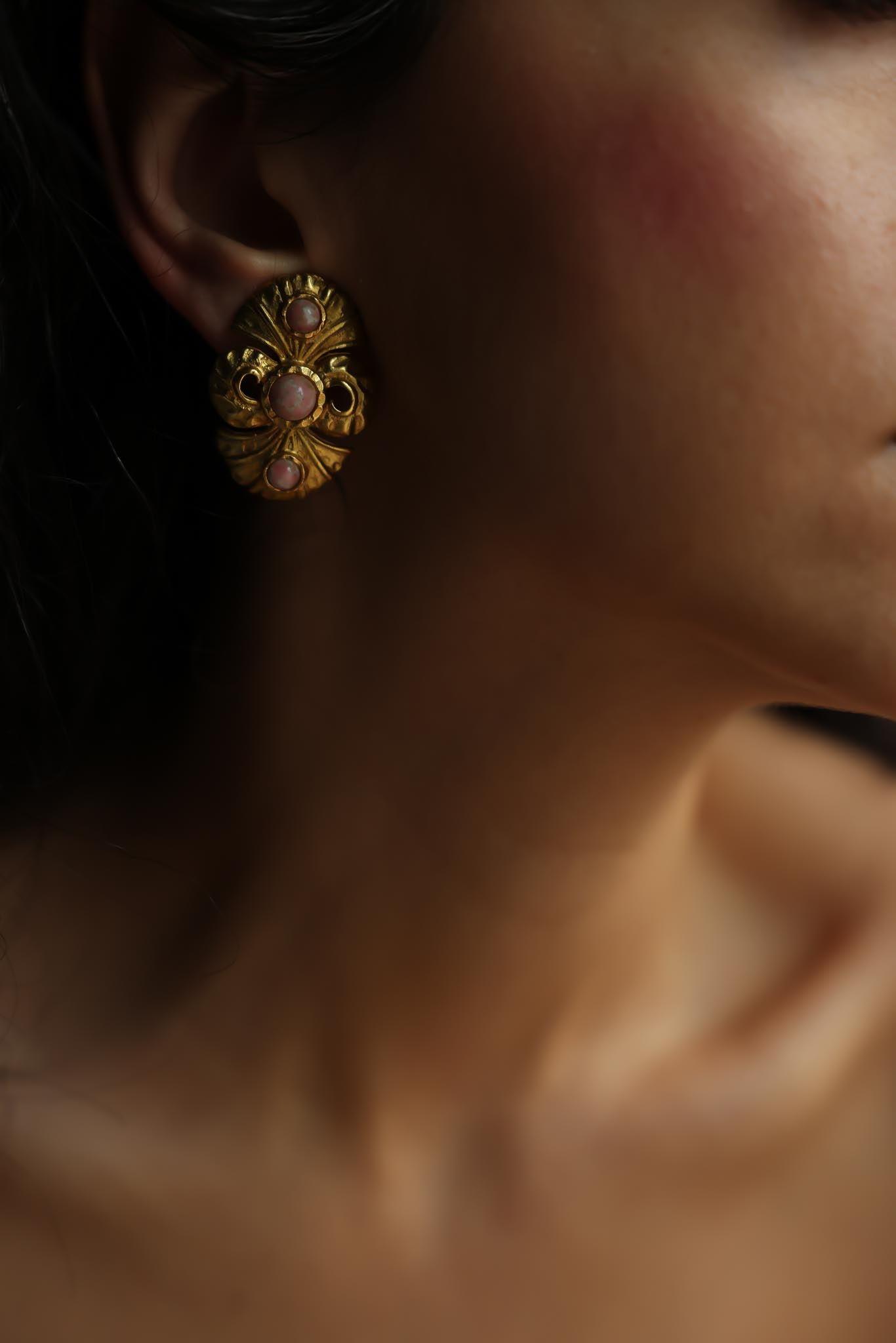 Gold Tone Pink Cabochon Clip-On Earrings