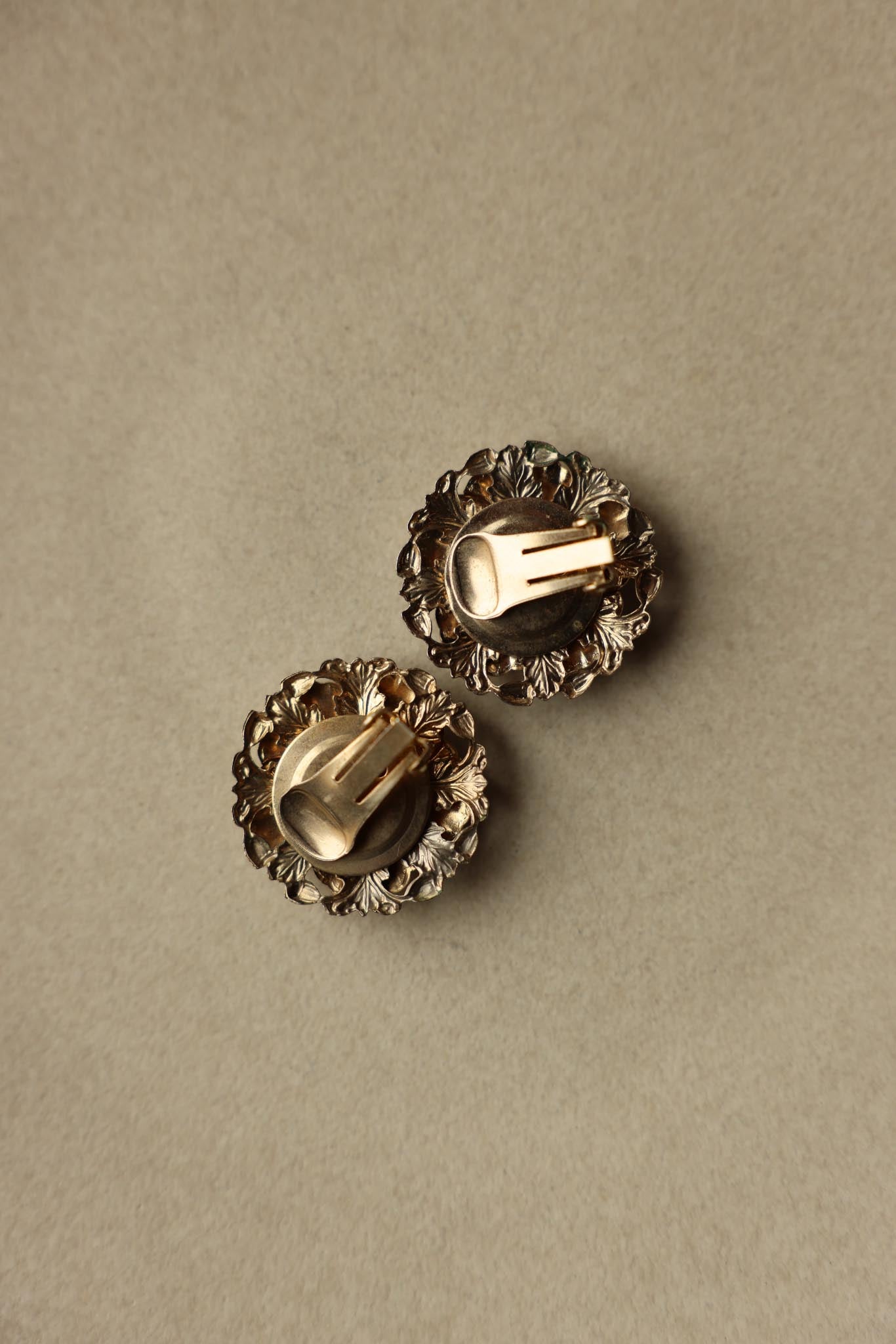 Light Gold Tone Brown Glass Center Clip-On Earrings