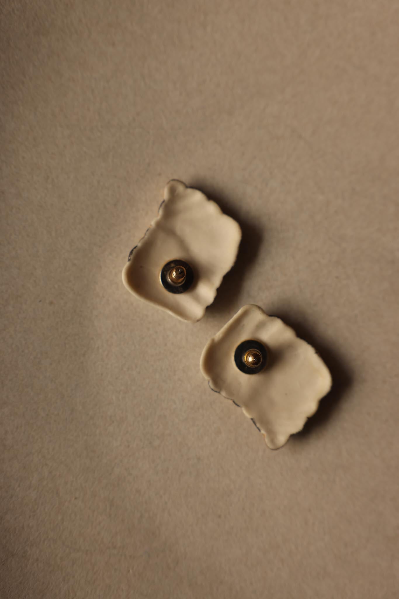 Wave Pierced Earrings|Vintage Baazaar
