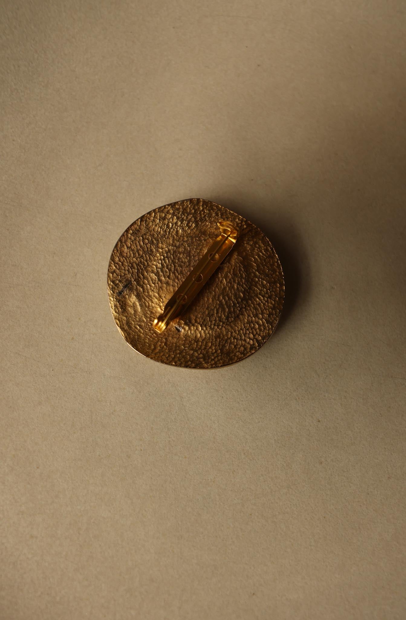 Sculptural Matte Gold Brooch with Black Cabochon|Vintage Baazaar
