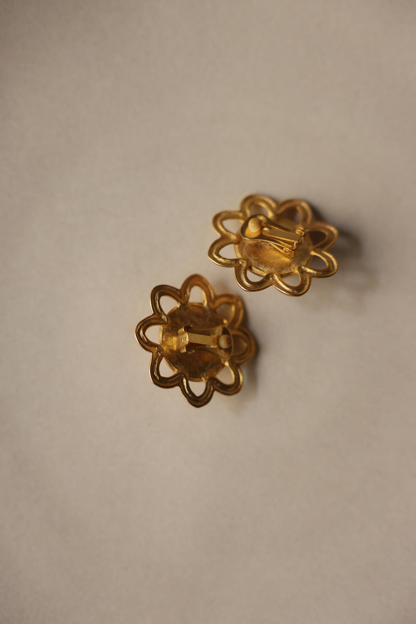 Petal Frame Clip-On Earrings with Pink Cabochon Center|Vintage Baazaar
