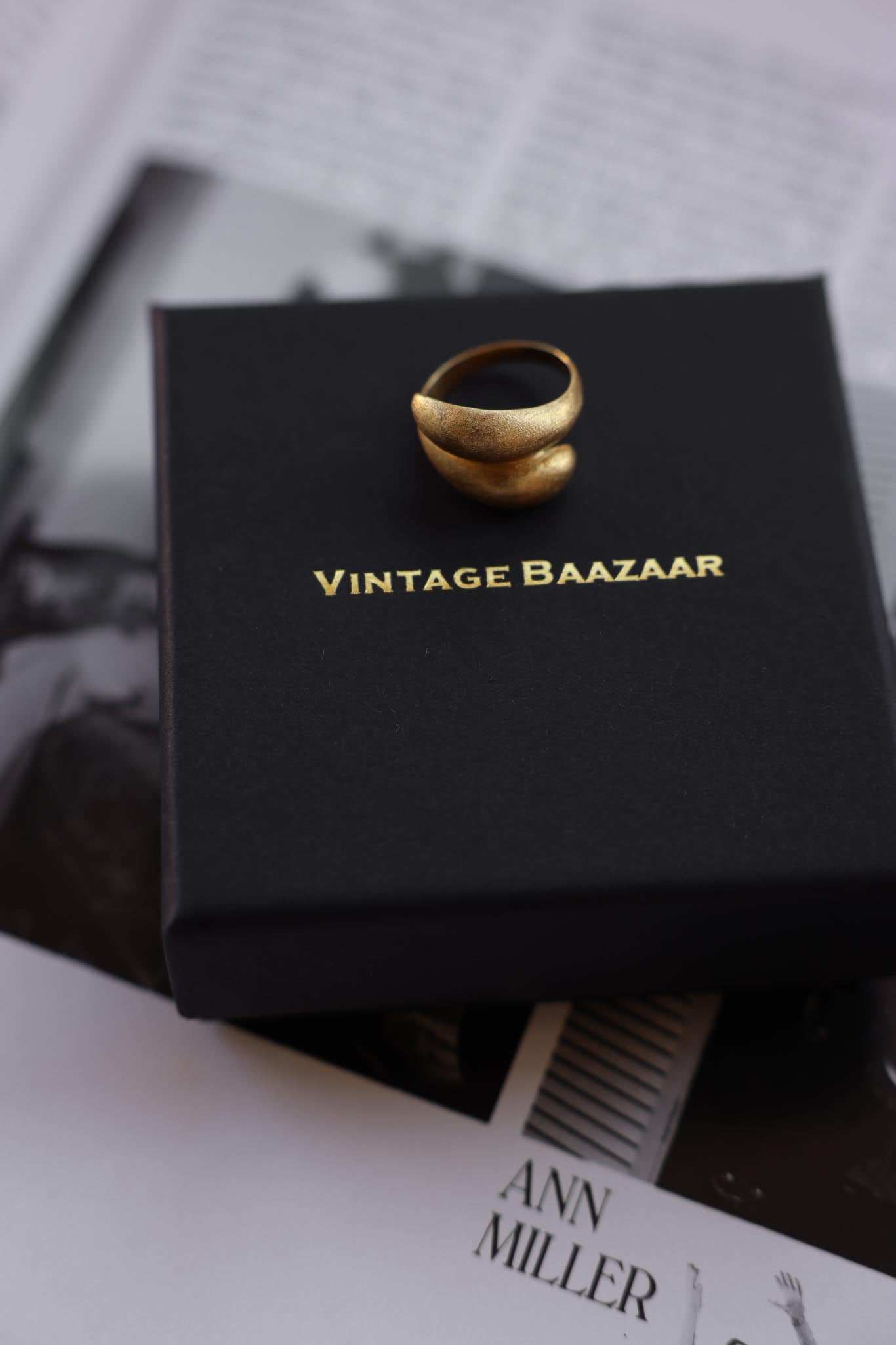 Matte 14K Gold Ring - Size 8.5|Vintage Baazaar