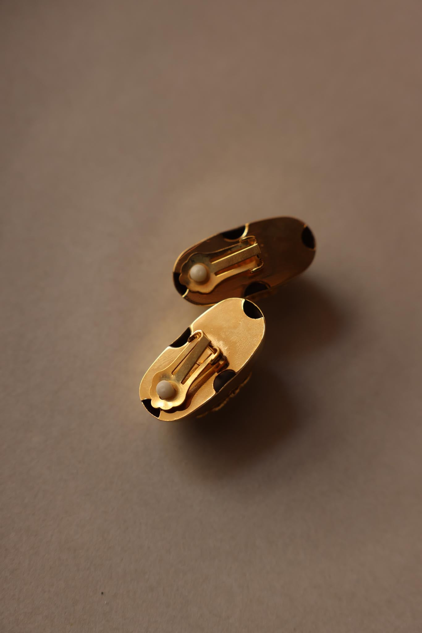 Gold-Tone Filigree Clip-On Earrings|Vintage Baazaar