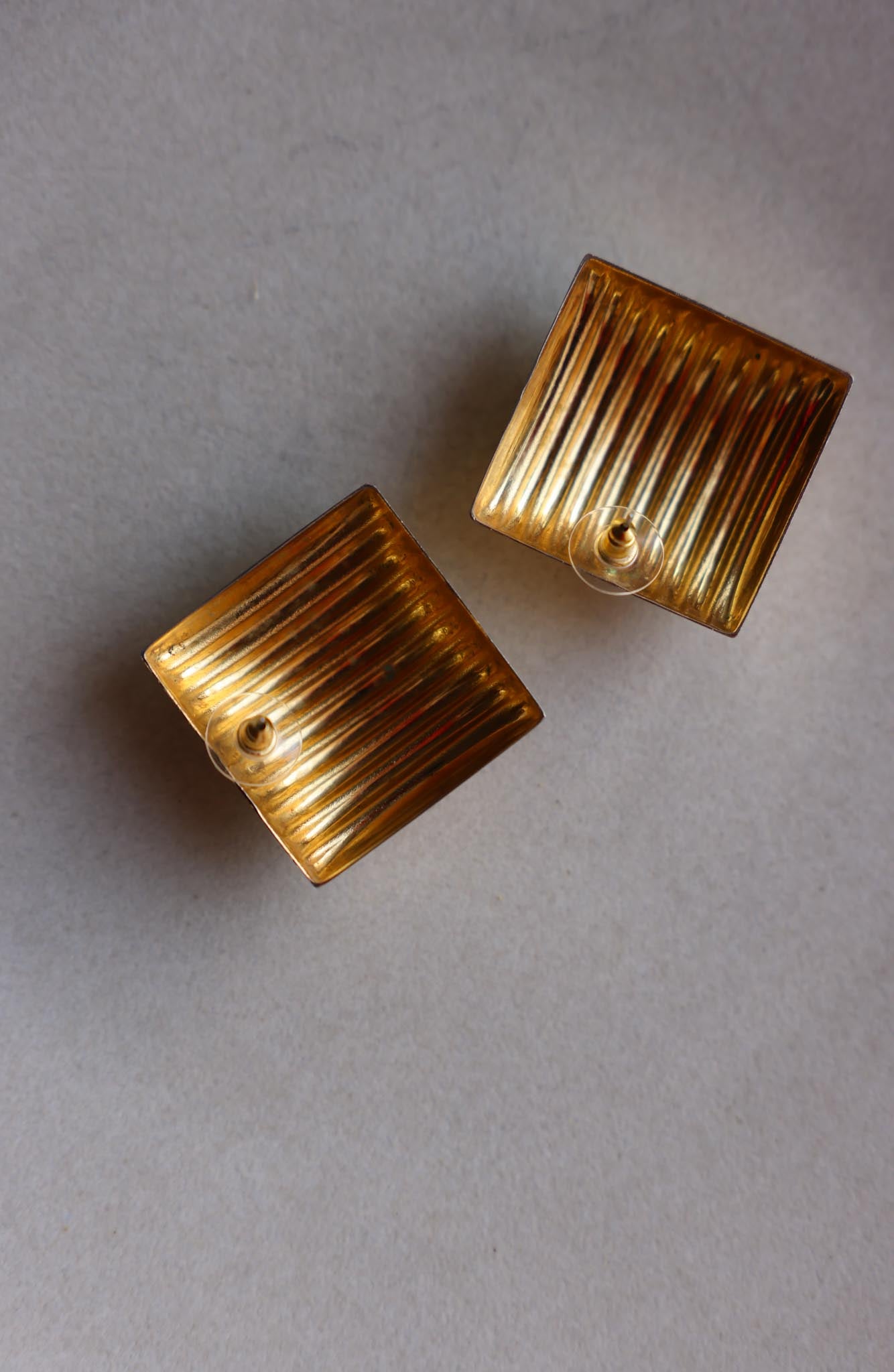 Bold Ribbed Square Earrings|Vintage Baazaar