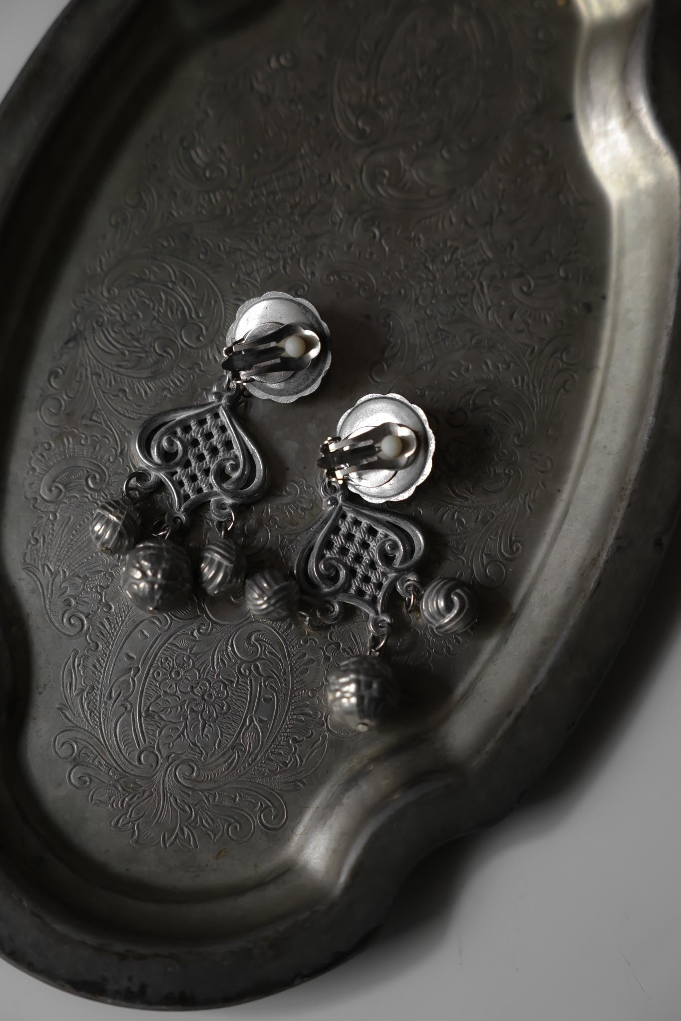 Silver Tone Filigree Drop Earrings