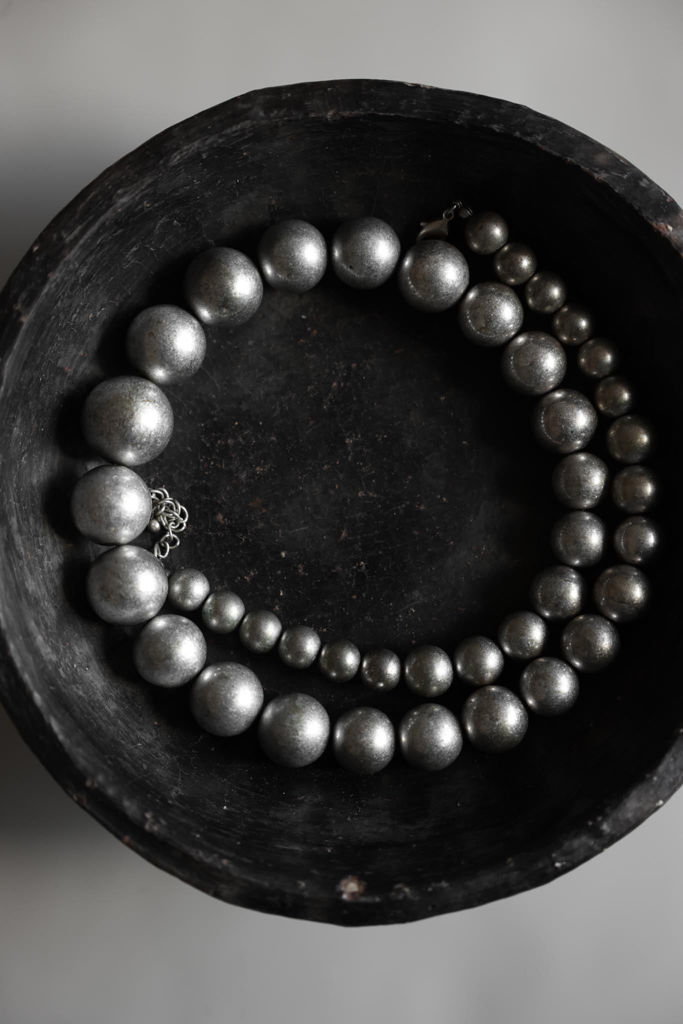 Silver-Tone Graduated Beaded Necklace|Vintage Baazaar