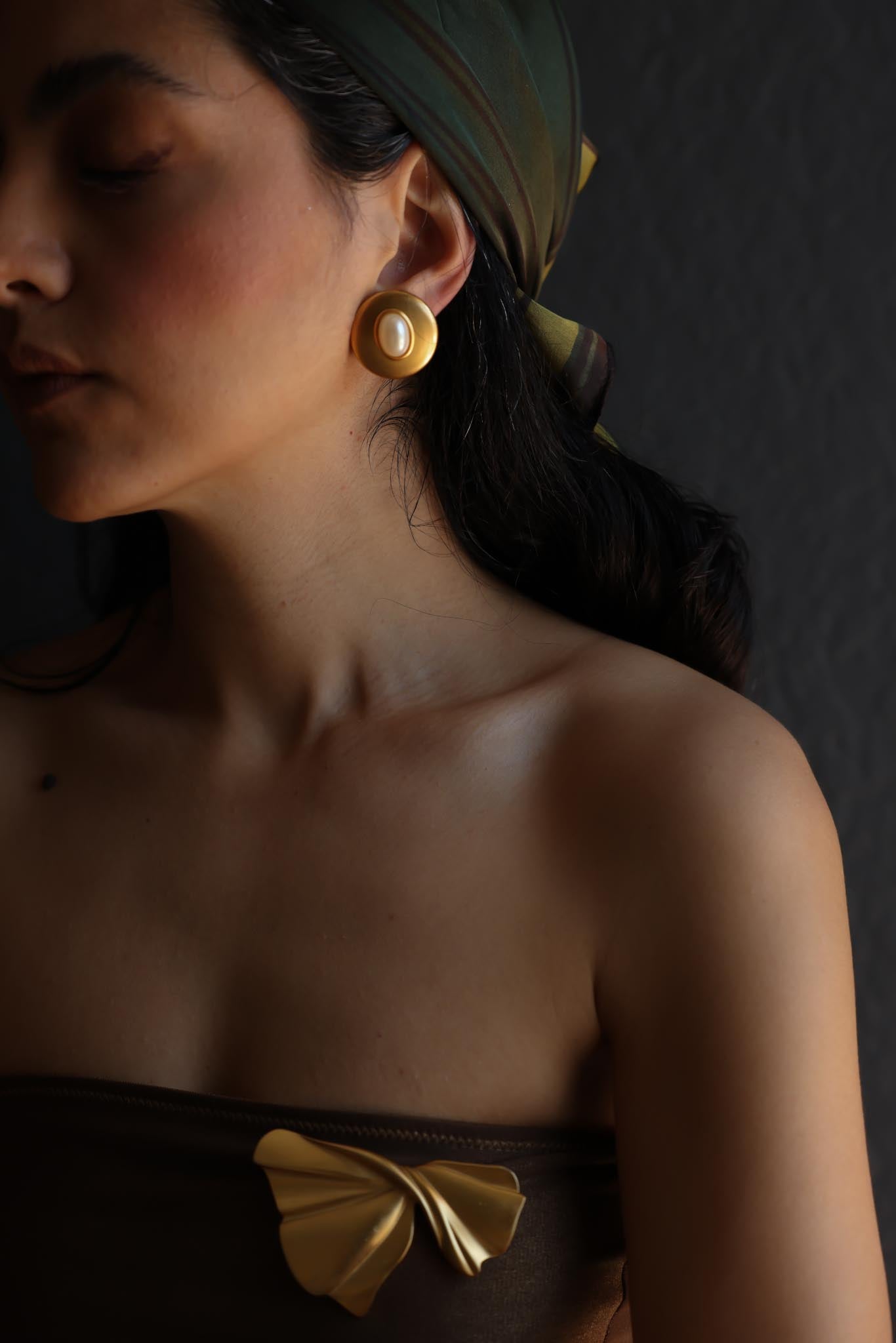 Matte Gold Clip-On Earrings with Faux Pearl Center|Vintage Baazaar
