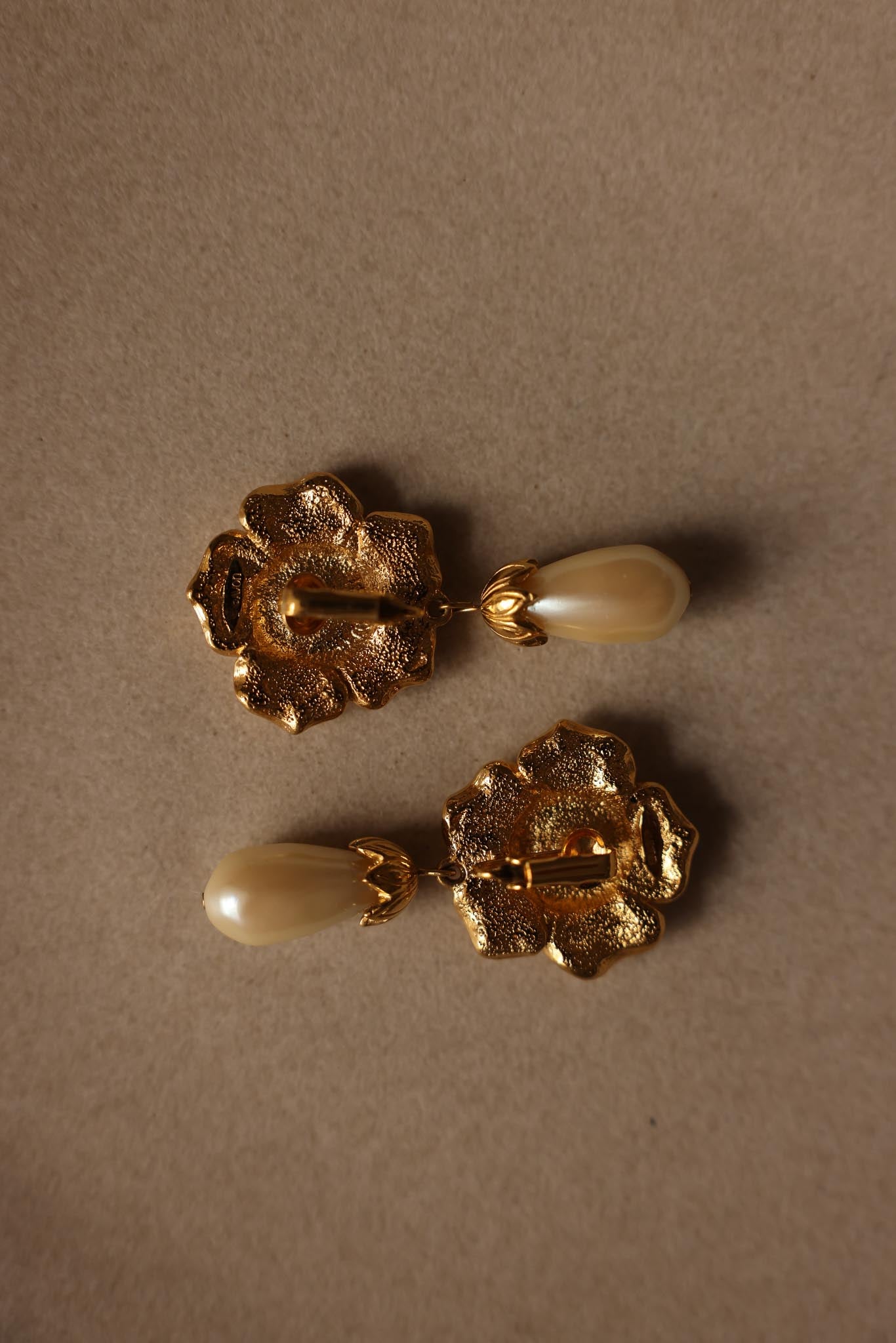 Avon Flower Clip-On Earrings with Faux Pearl Drops|Vintage Baazaar