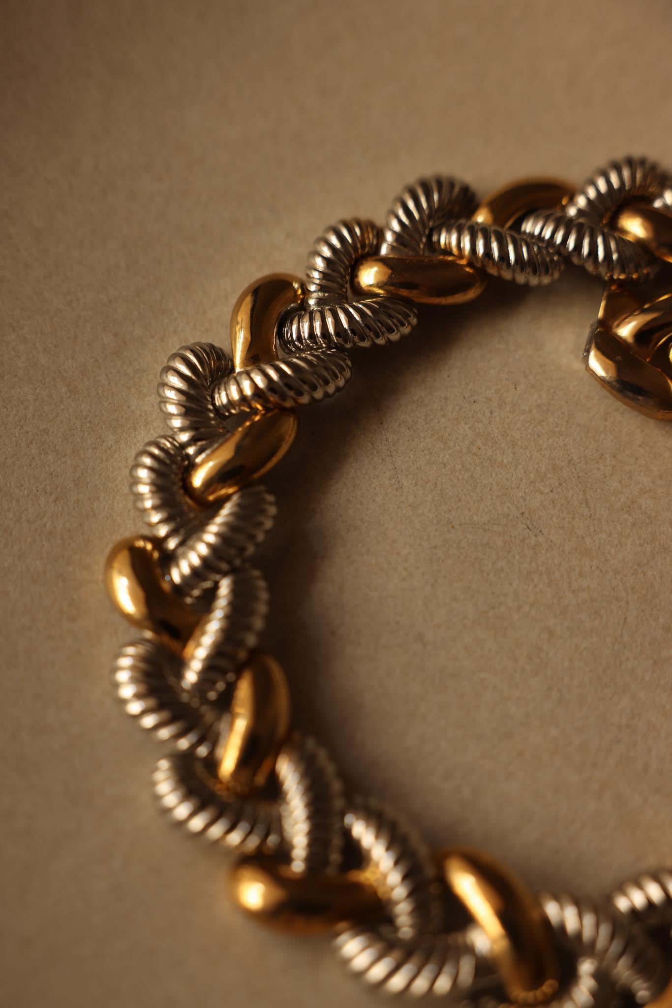 Chunky Two-Tone Link Necklace|Vintage Baazaar