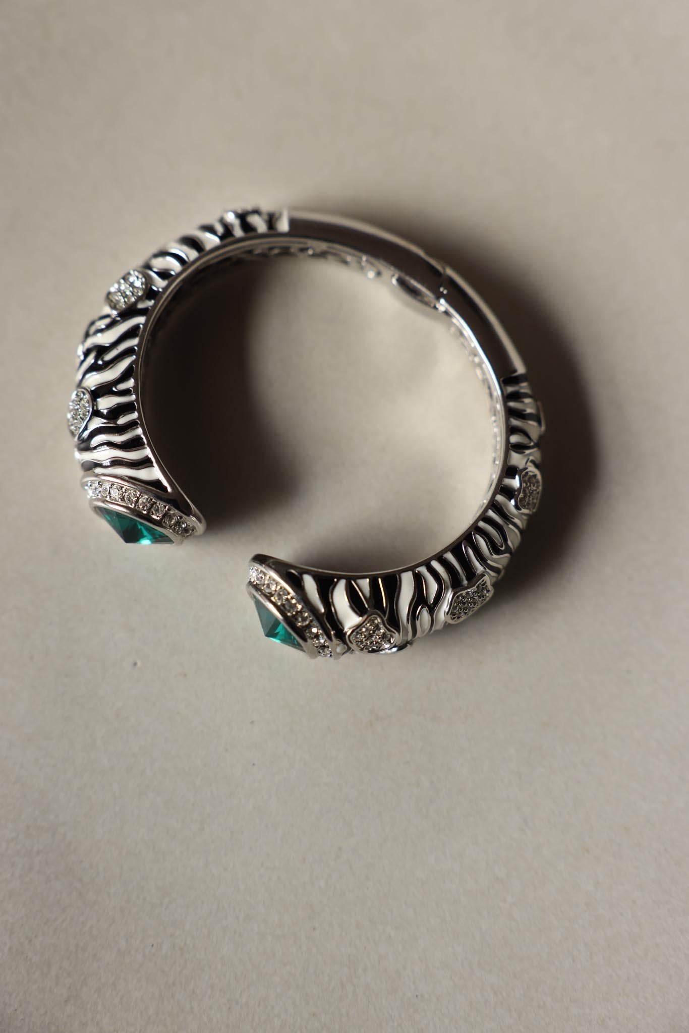 Zebra Elegance Rhinestone Bracelet|Vintage Baazaar