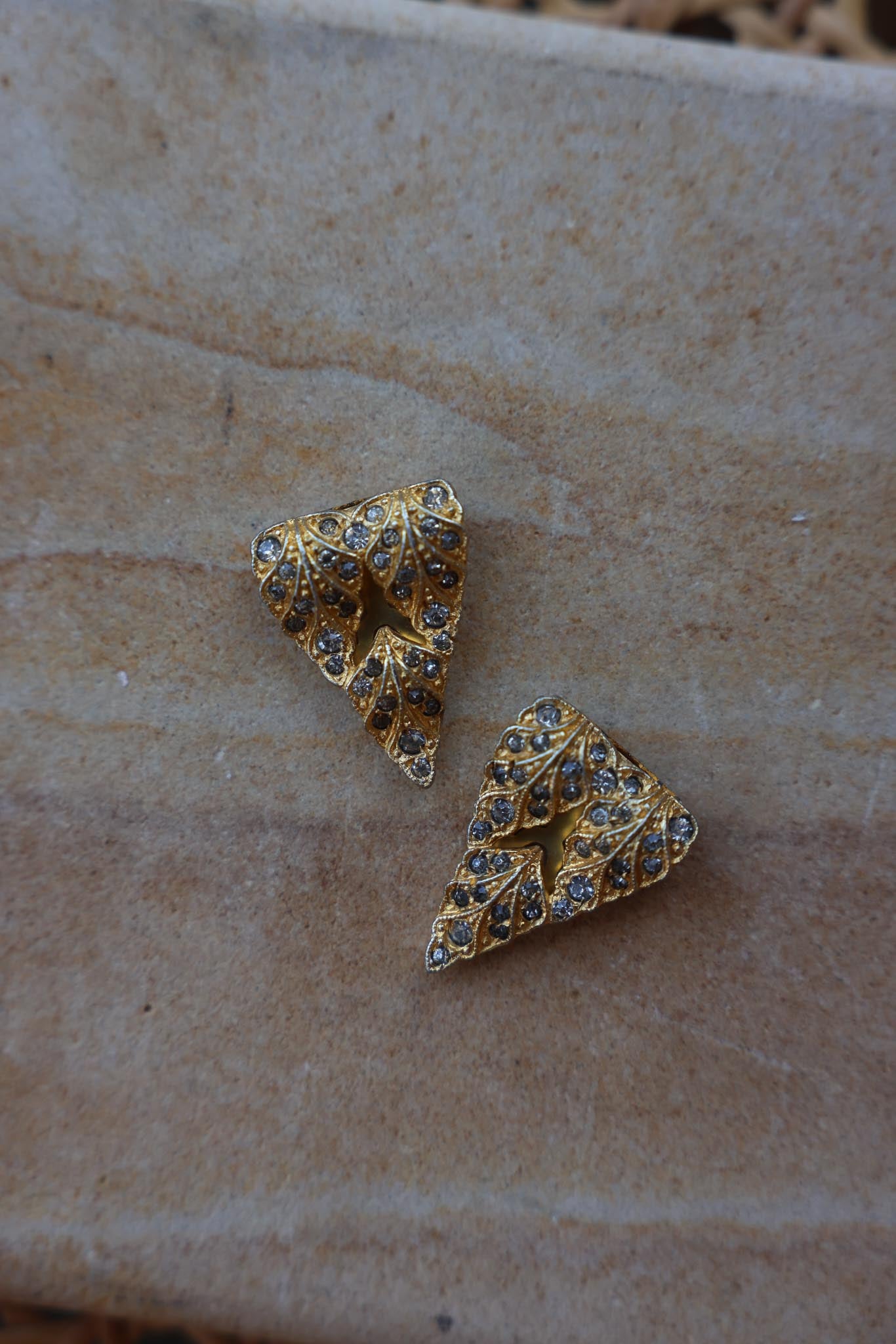 Golden Leaf Spark Clips