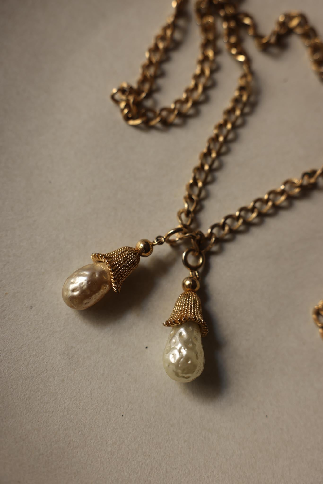 Sarah Coventry Gold-Tone Necklace with Faux Pearls