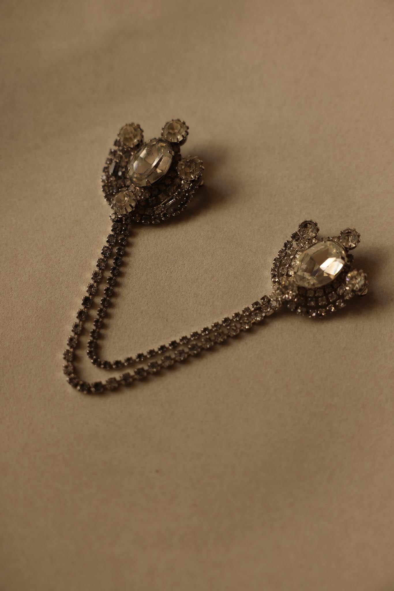 Kramer Chain Brooch with Clear Rhinestones