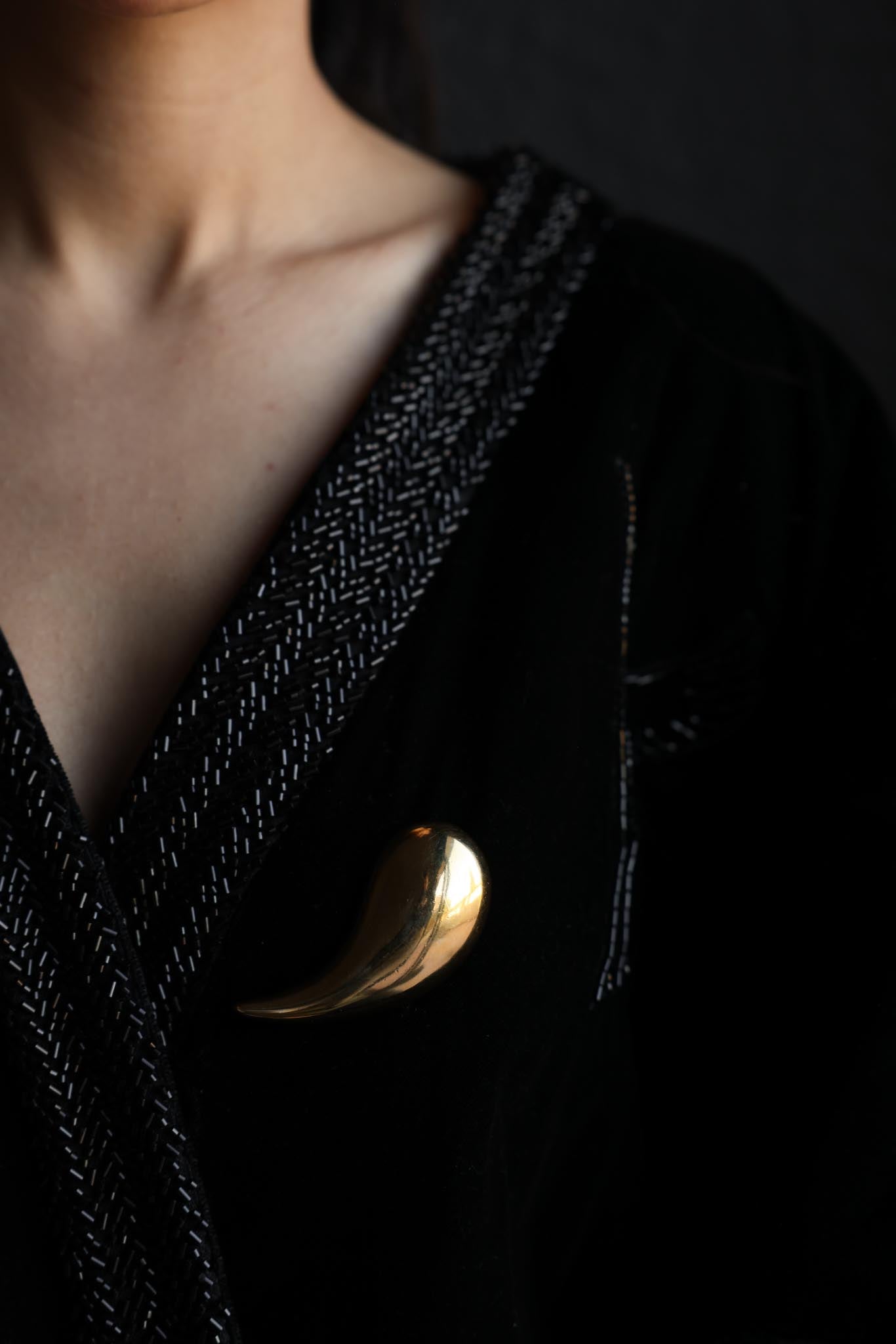 Givenchy Gold-Tone Teardrop Brooch