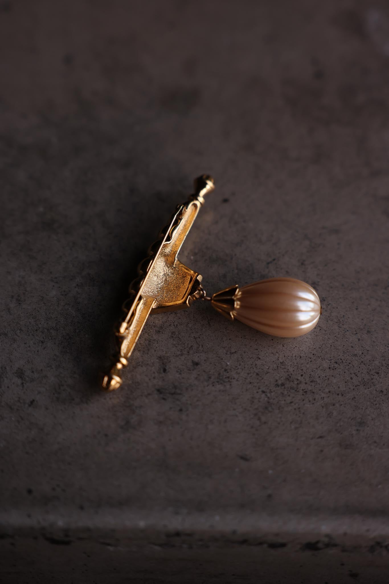 Richelieu Gold-Tone Bar Brooch with Faux Pearl Drop