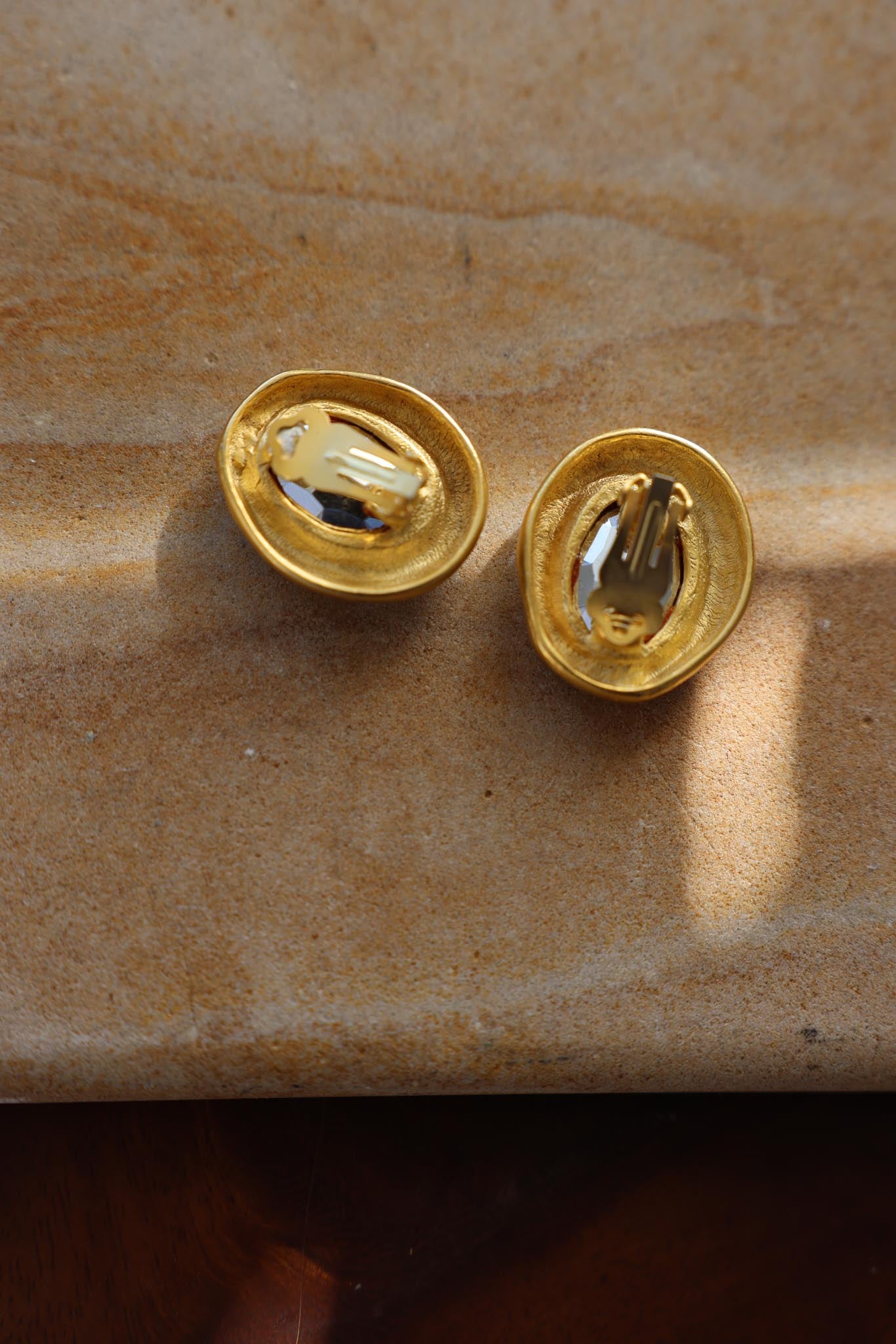 Emerald Glow Earrings|Vintage Baazaar