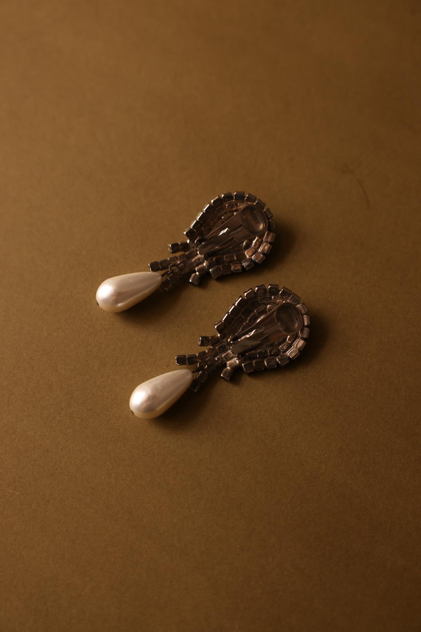 Rhinestone Waterfall Clip-On Earrings with Teardrop Faux Pearls|Vintage Baazaar