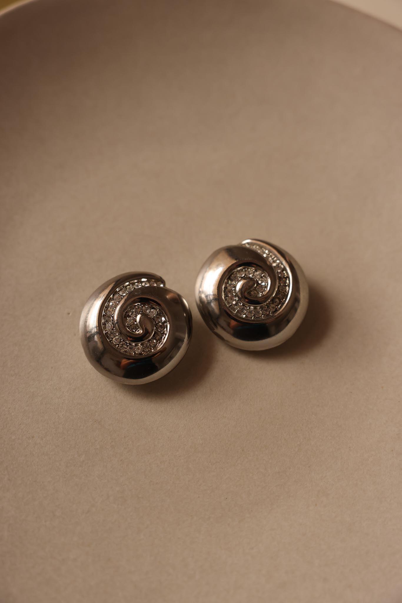 Swirl Crest Earrings
