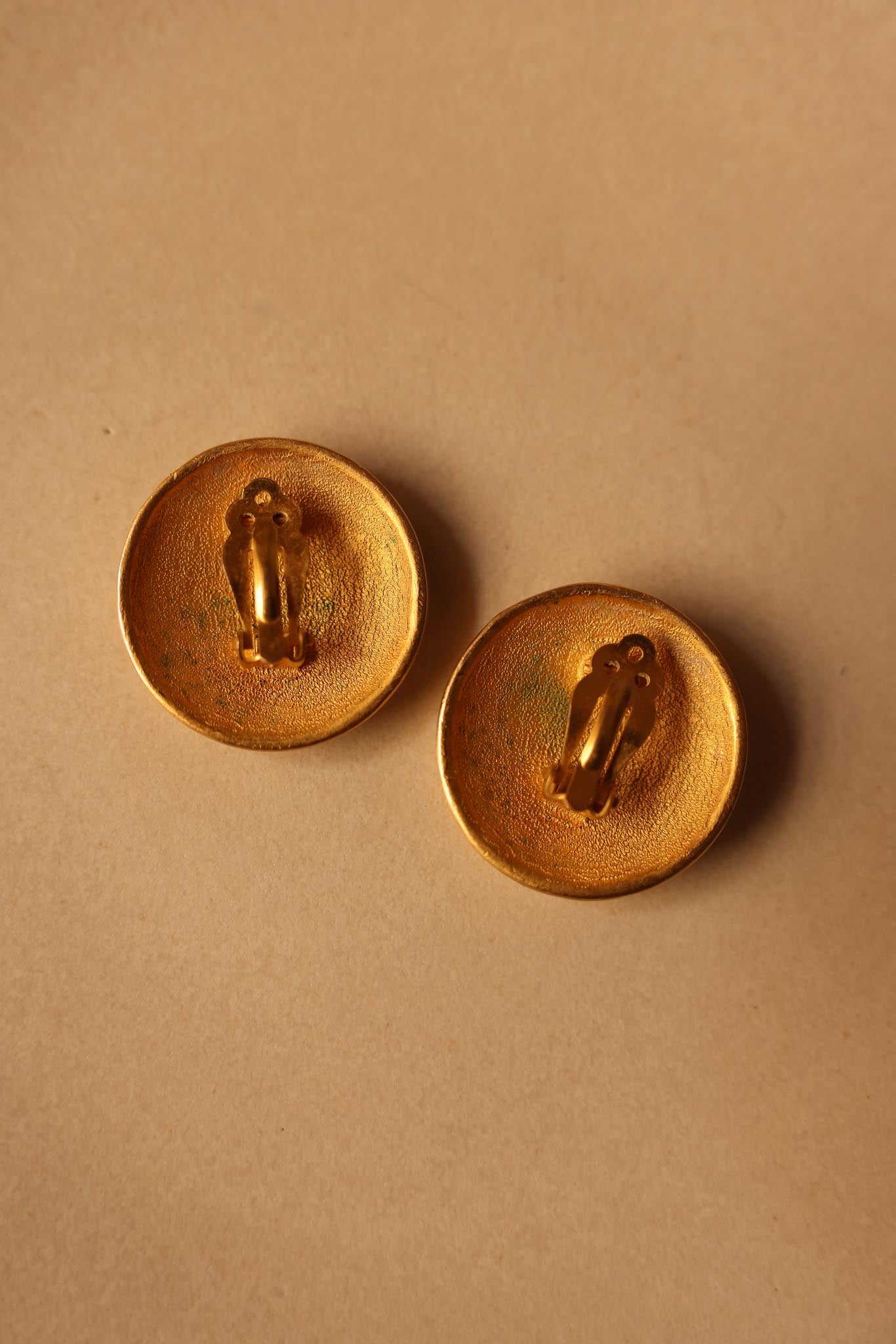 Matte Gold Embossed Clip-On Earrings|Vintage Baazaar
