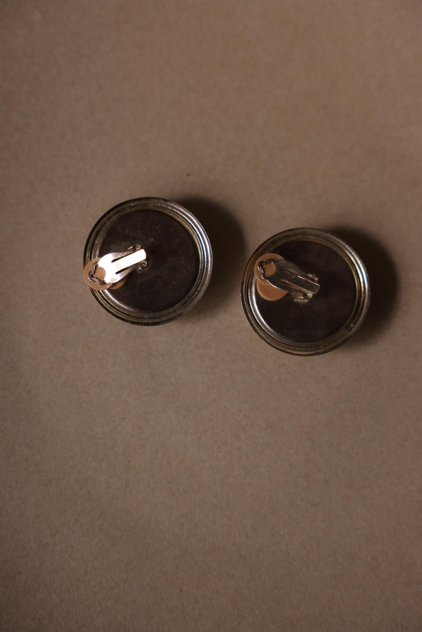 Round Silver-Tone Blue Abstract Clip-On Earrings