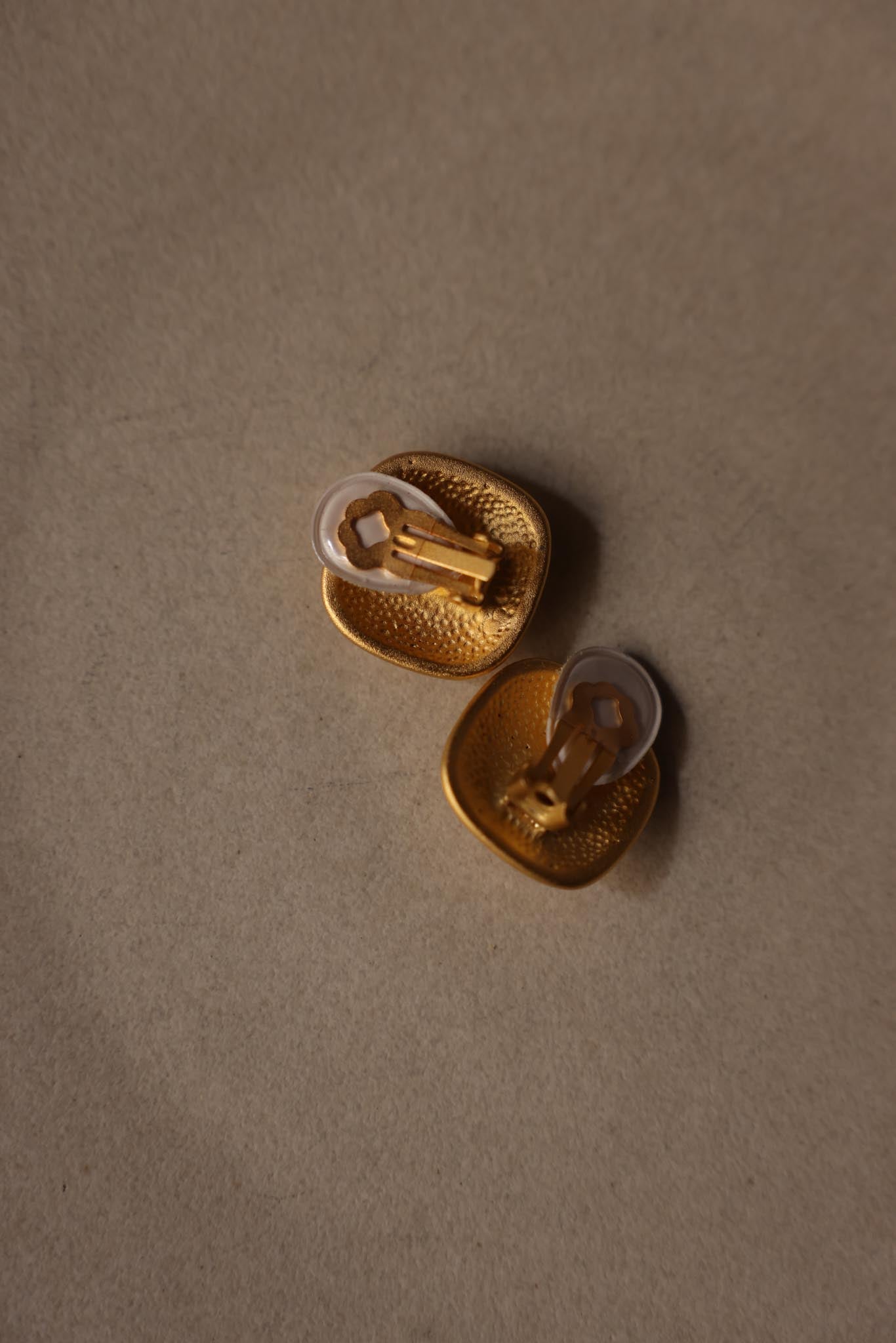 Matte Gold Square Clip-On Earrings with Light Purple Center|Vintage Baazaar