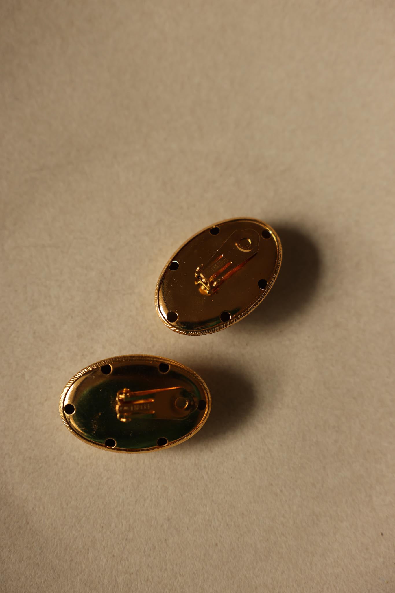 Premier USA Gold-Tone Oval Clip-On Earrings|Vintage Baazaar
