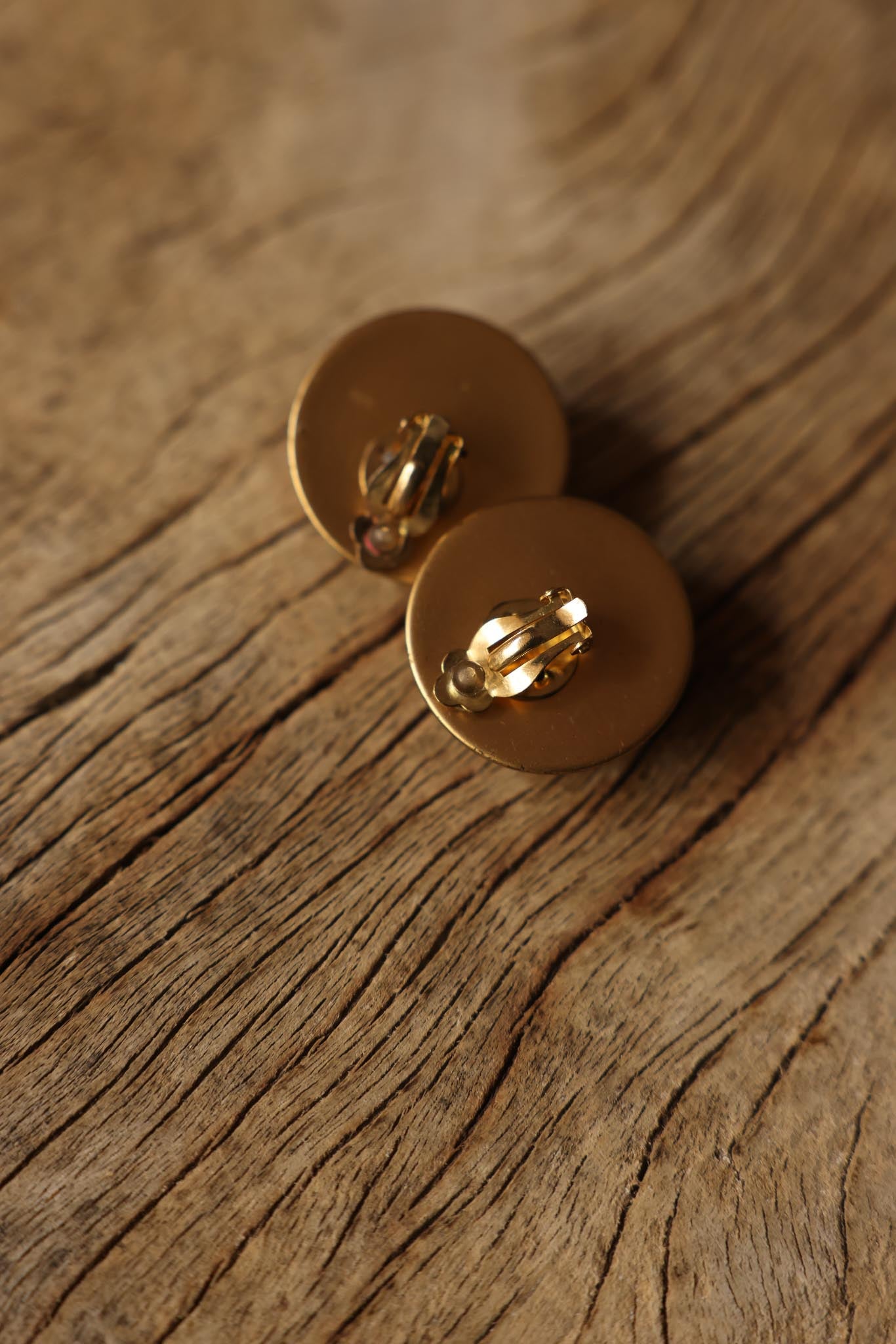 Leopard Dome Clip-On Earrings|Vintage Baazaar