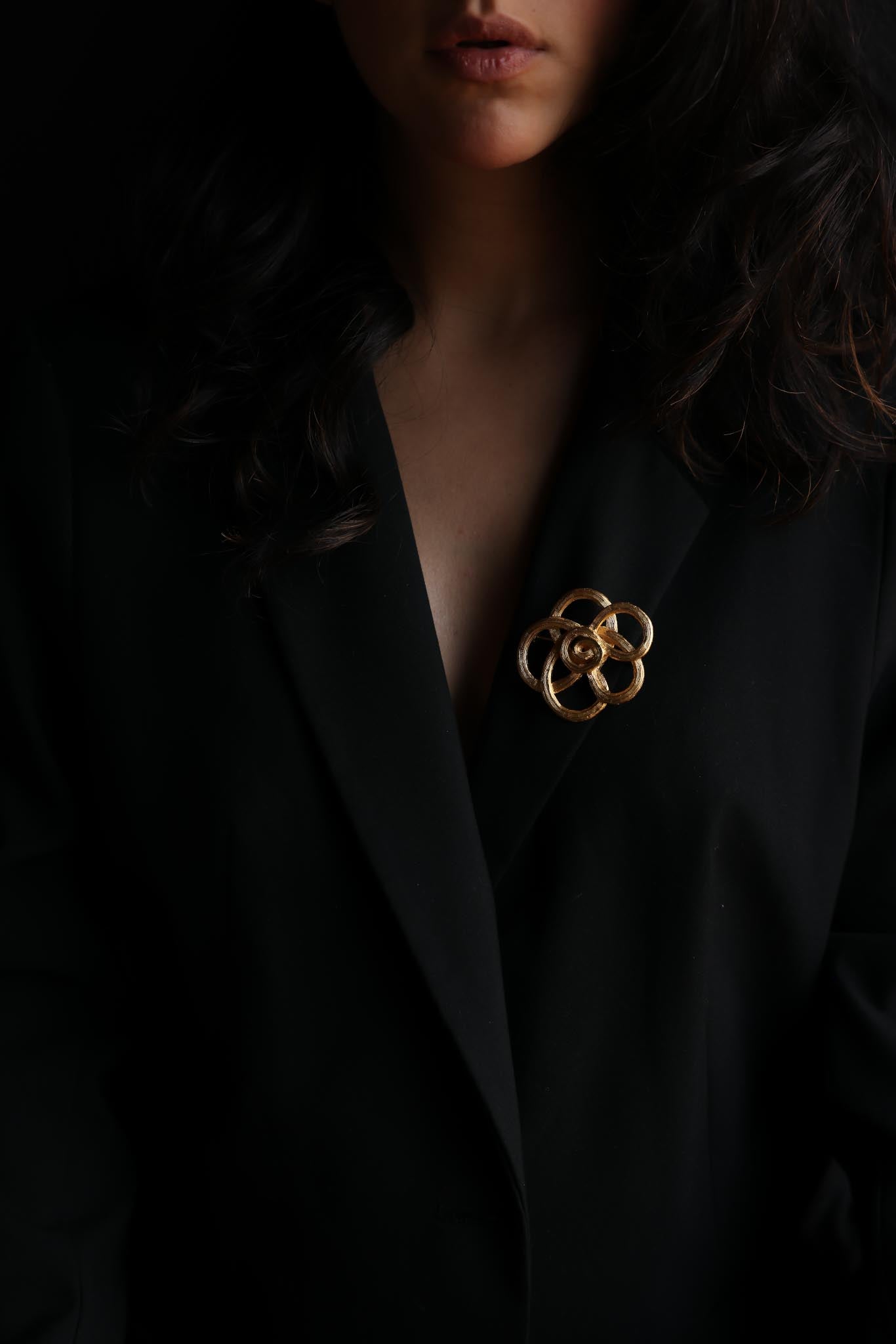 Gold-Tone Interlaced Loop Brooch