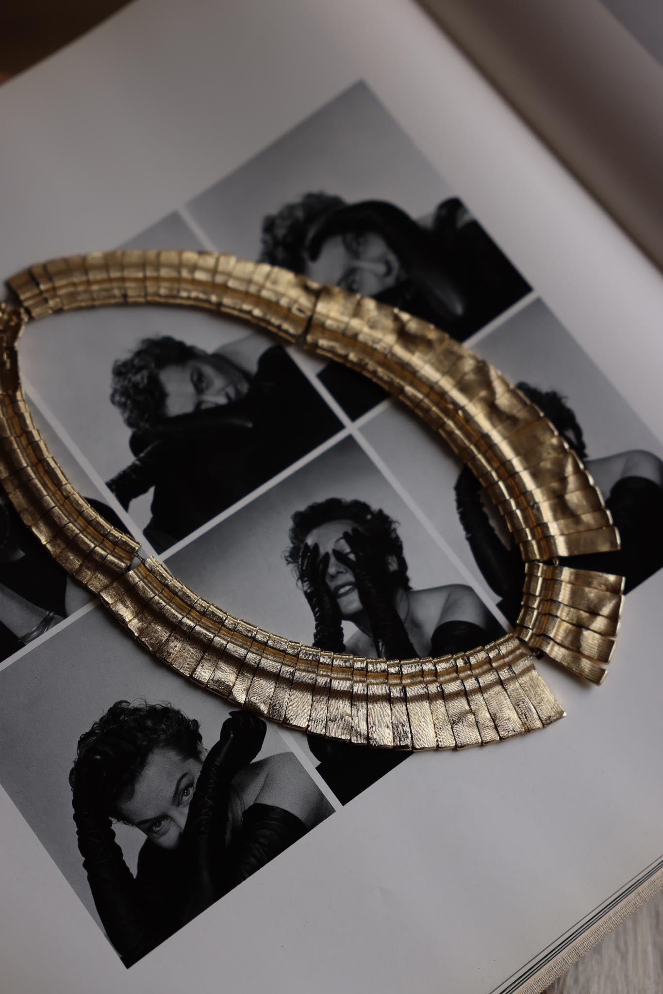 Unsigned Les Bernard Gold-Tone Collar Necklace|Vintage Baazaar