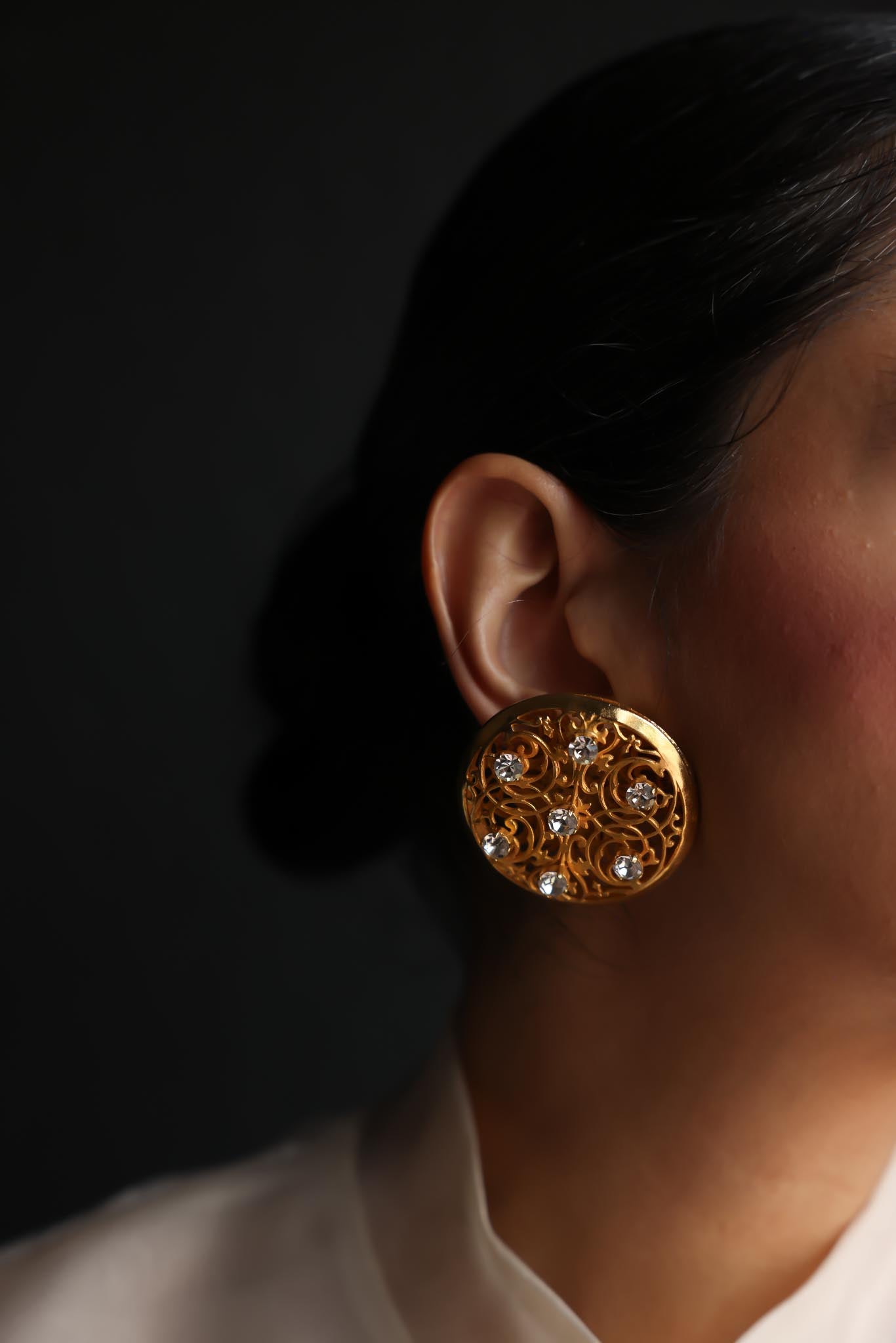 Dominique Aurientis Gold Filigree Clip-On Earrings with Rhinestones|Vintage Baazaar