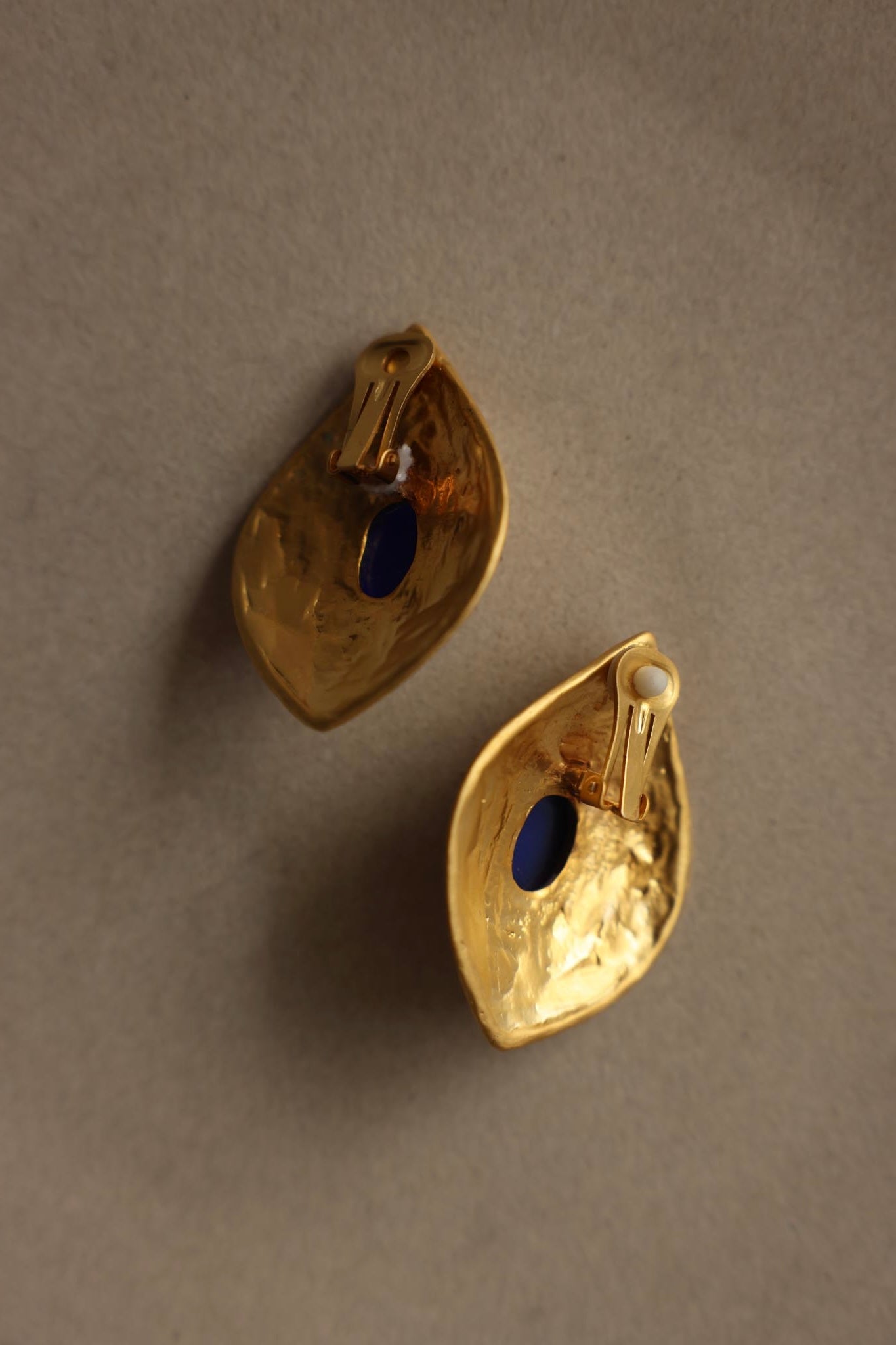 1980s Gold-Plated Matte Gold Blue Glass Statement Clip-On Earrings