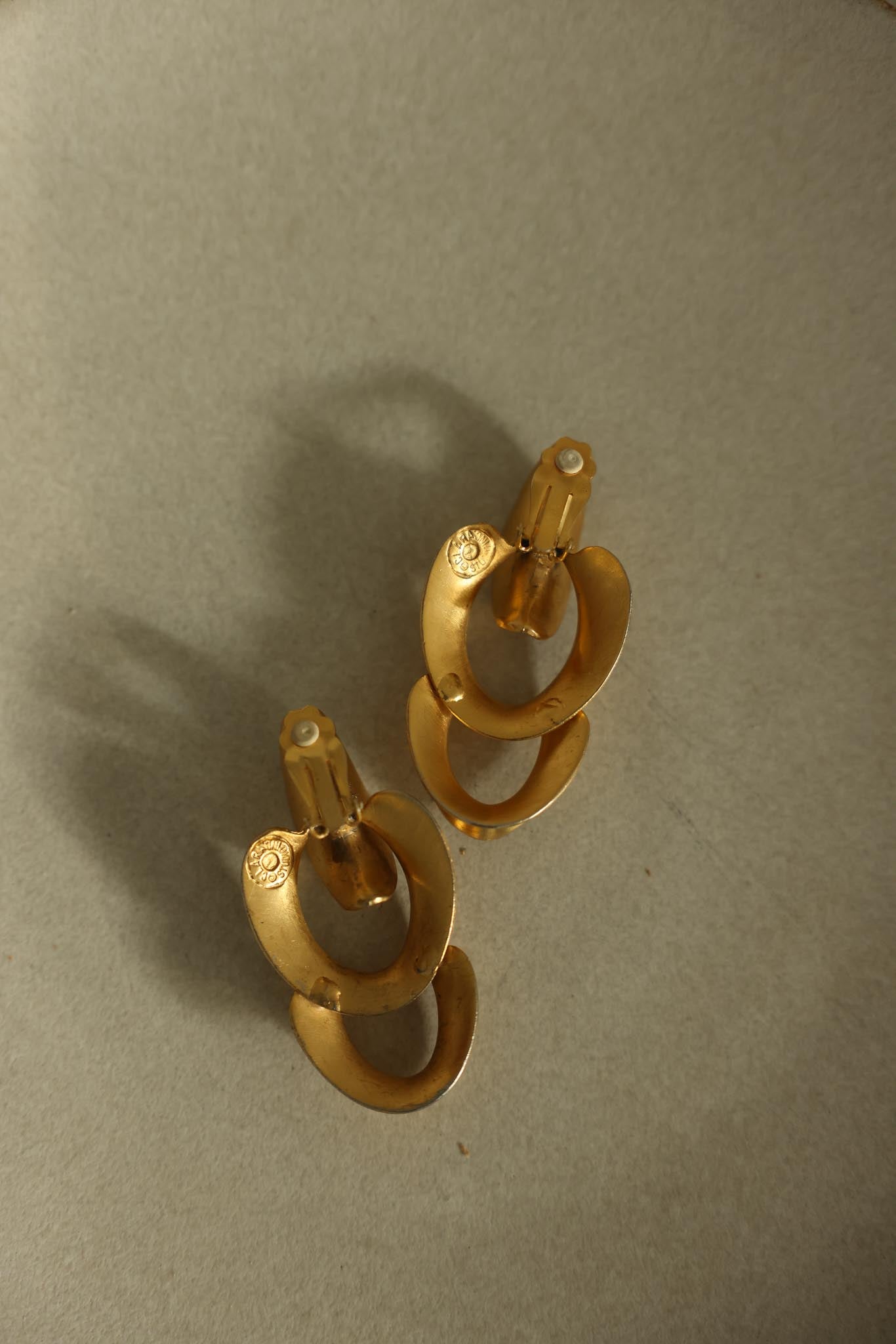 Clara Studio Matte Gold Triple Link Clip-On Earrings