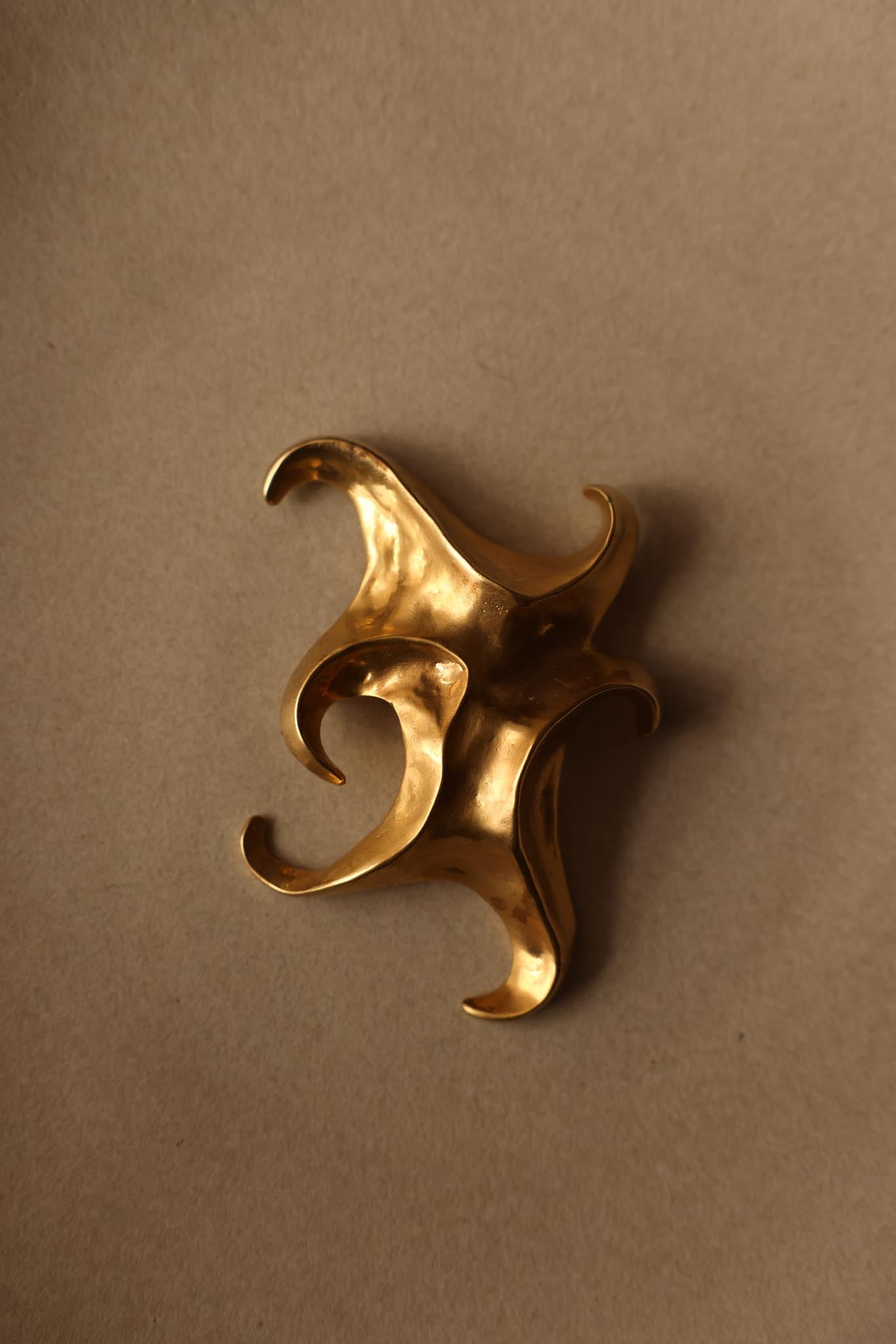 Chunky Abstract Matte Gold Brooch|Vintage Baazaar