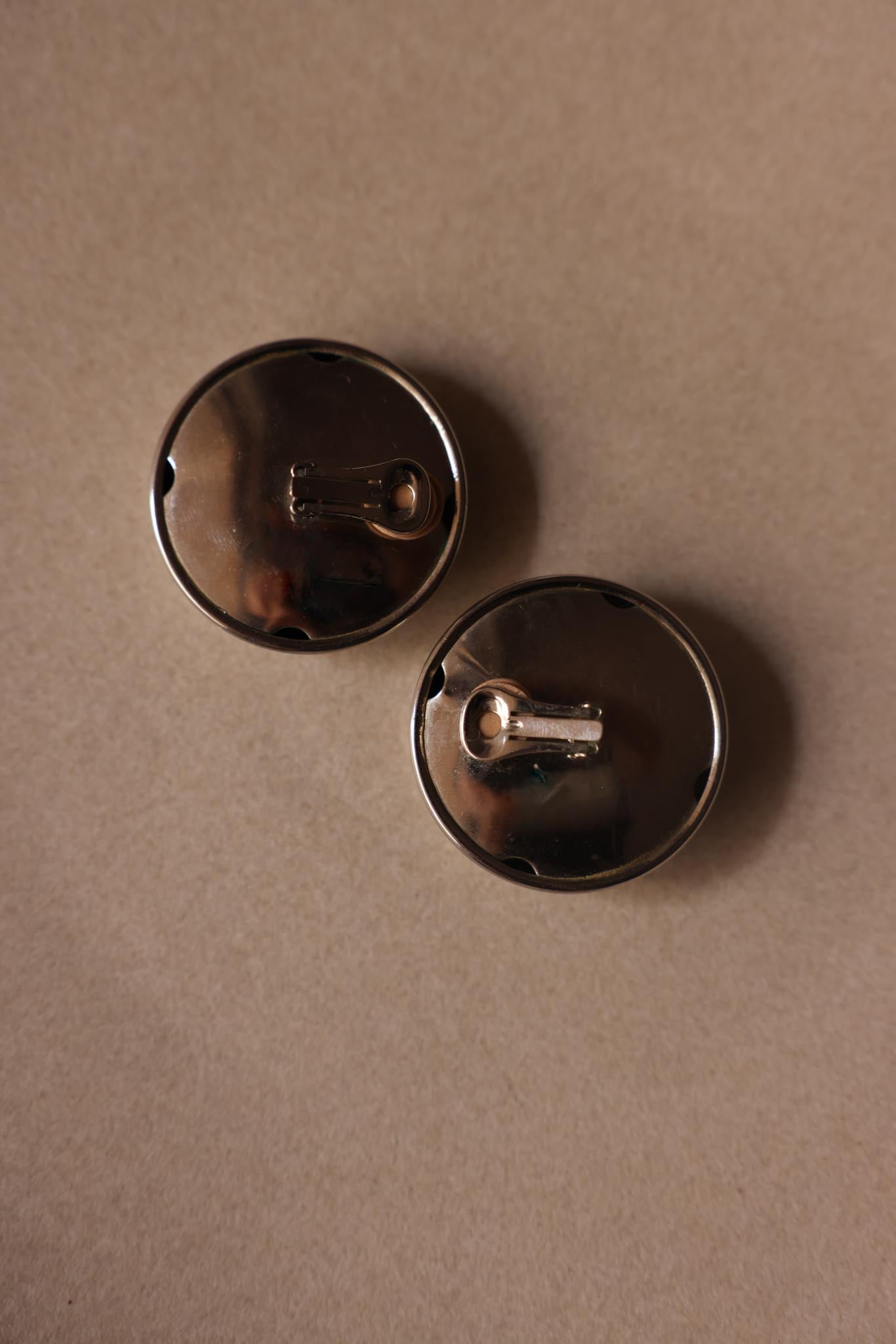 Silver-Tone Dome Clip-On Earrings|Vintage Baazaar