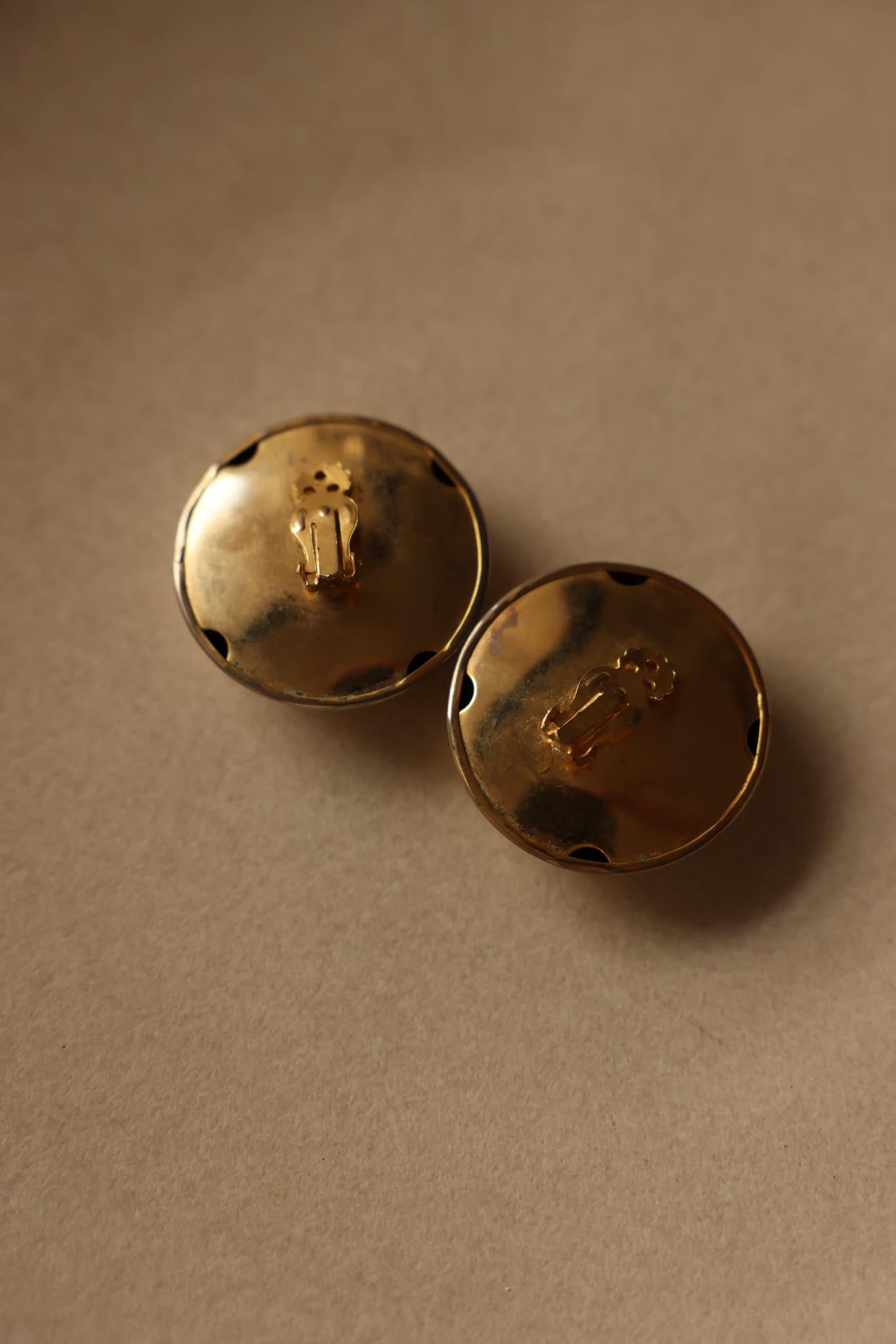 Gold-Tone Dome Clip-On Earrings|Vintage Baazaar