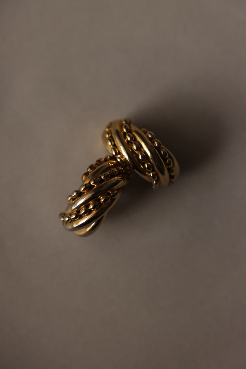 Gold Tone Ribbed Clip-On Hoop Earrings|Vintage Baazaar 