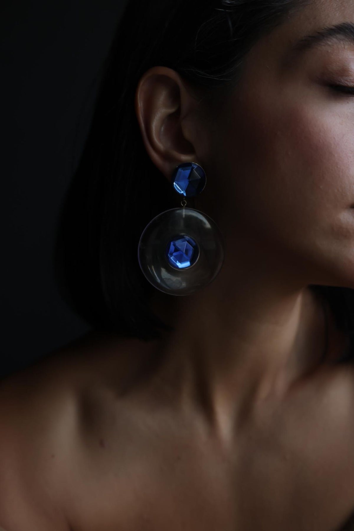 Clear Lucite Disc & Blue Faceted Cabochon Clip-On Earrings