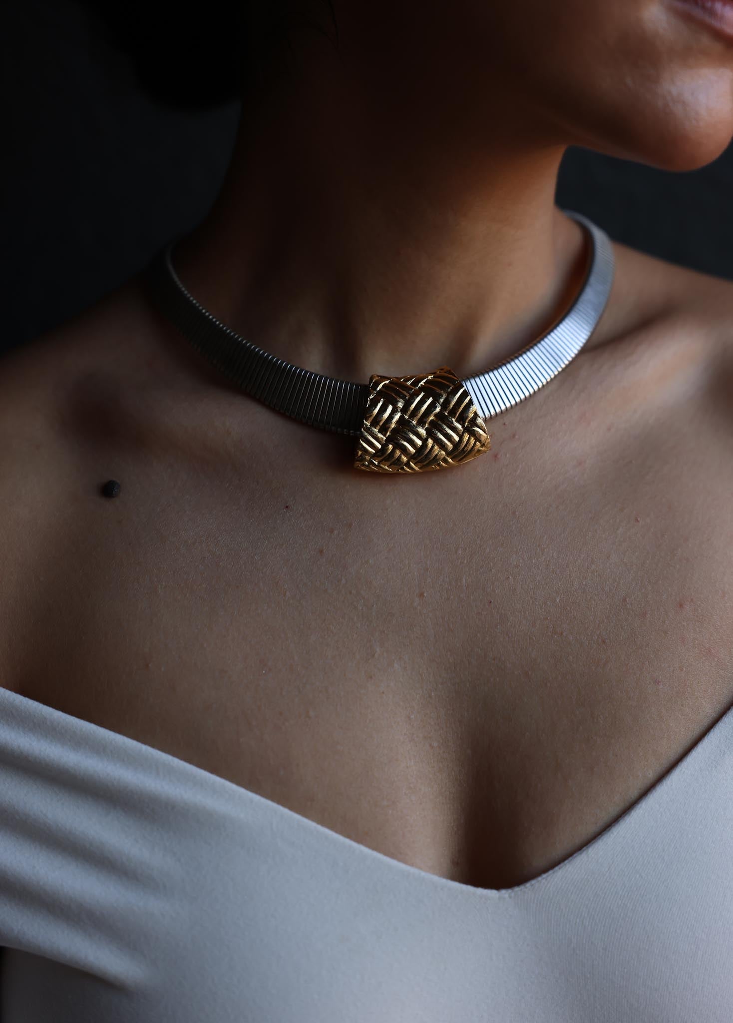 Park Lane Omega Chain Necklace with Removable Gold-Tone Textured Pendant|Vintage Baazaar 